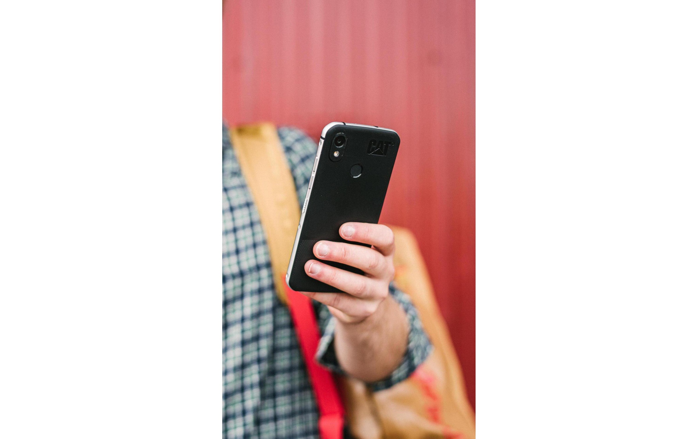 CAT Smartphone »S52«, schwarz