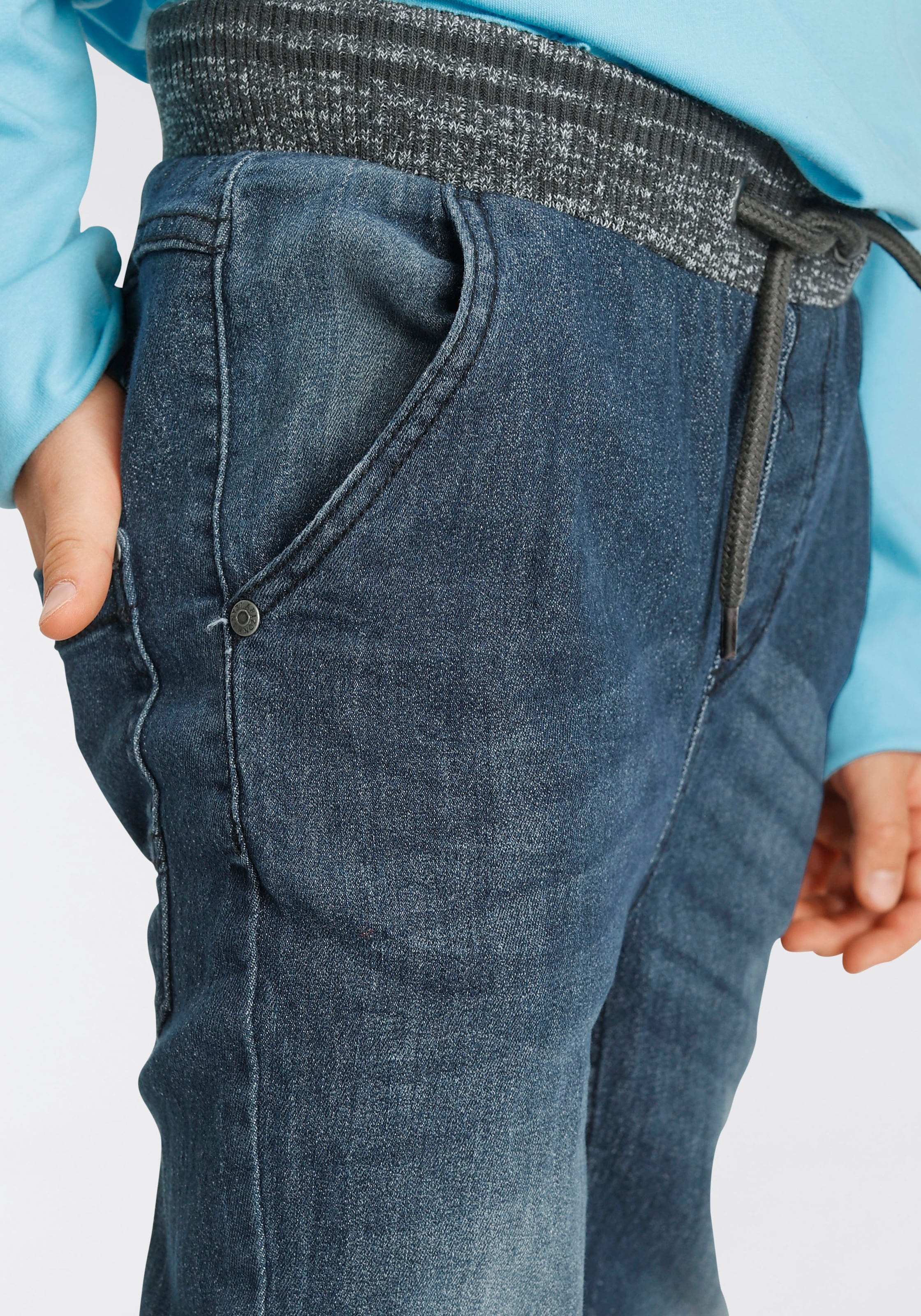 ✵ Arizona Stretch-Jeans »mit schmalem Beinverlauf«, mit tollem Rippenbund  günstig entdecken | Jelmoli-Versand