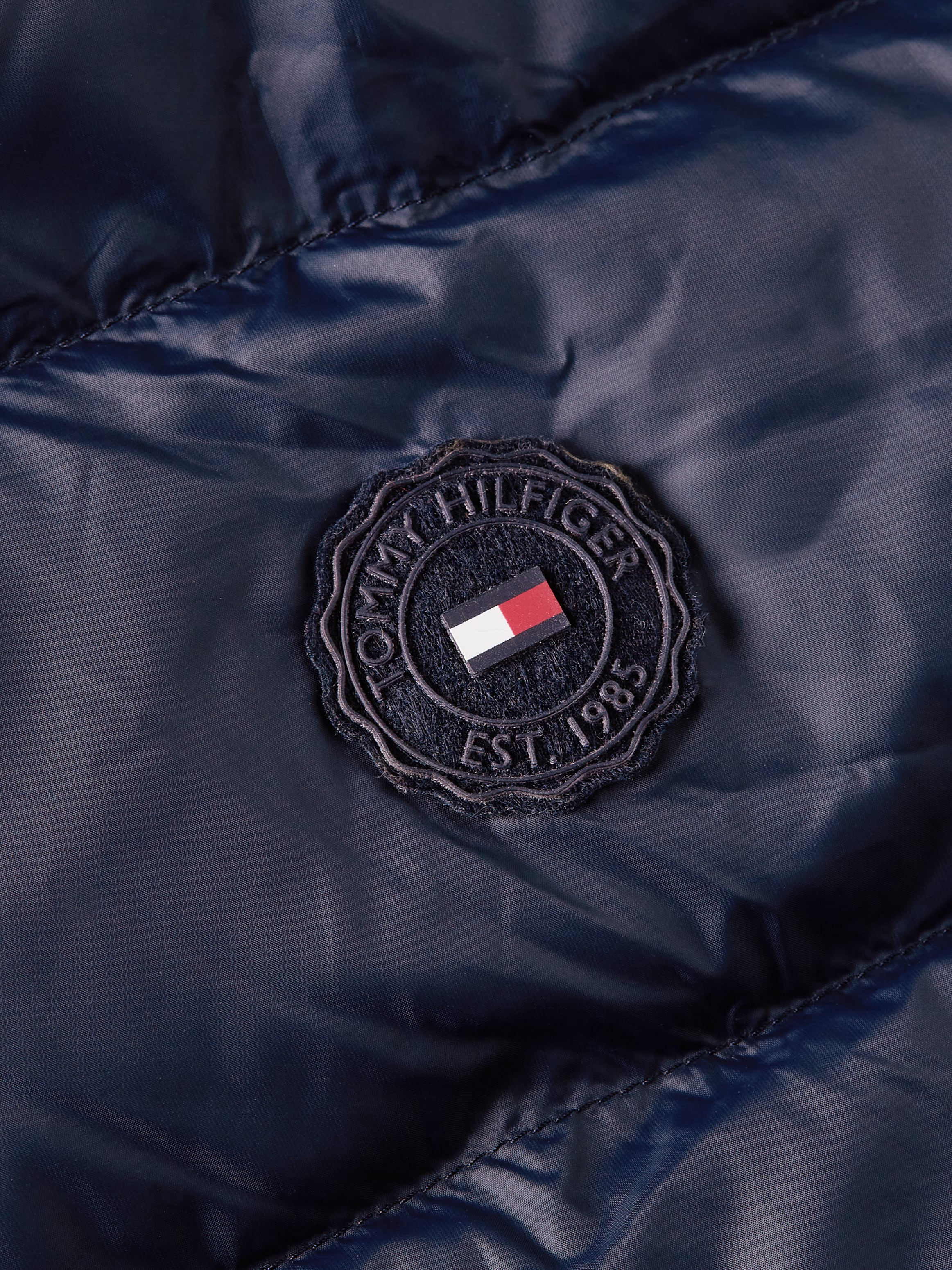 Tommy Hilfiger Steppjacke, mit Logoprägung