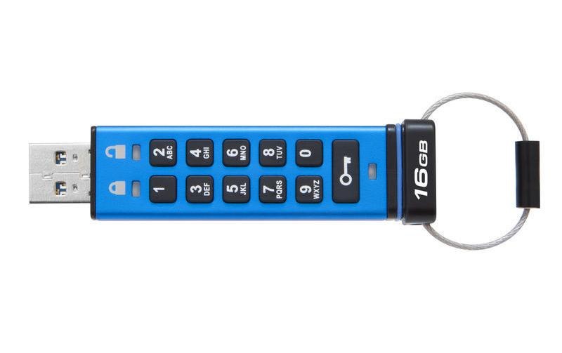 Kingston USB-Stick »DataTraveler 2000 Keypad USB 3,0 8 GB«, (Lesegeschwindigkeit 120 MB/s)