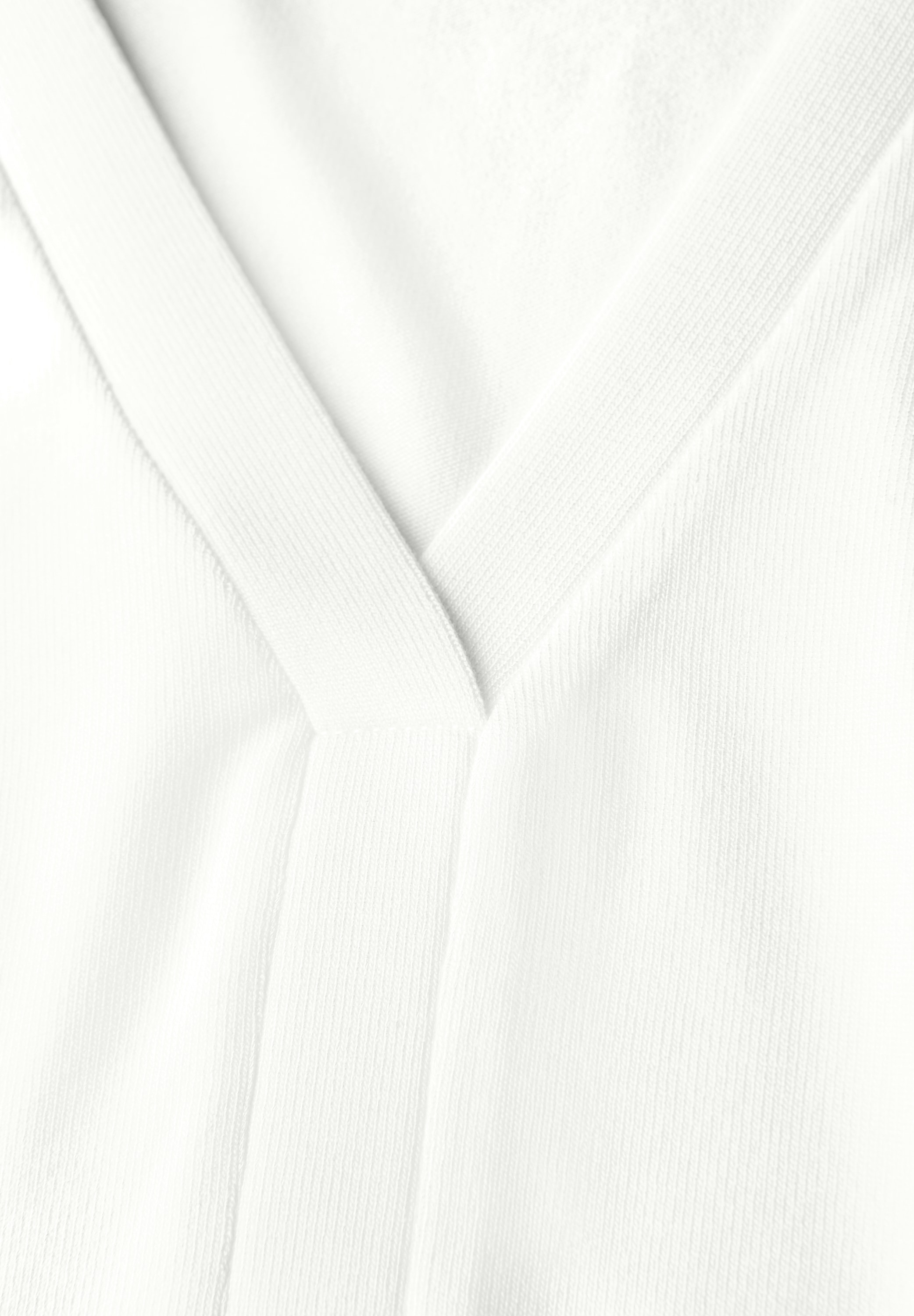 STREET ONE Langarmshirt, mit V-Ausschnitt
