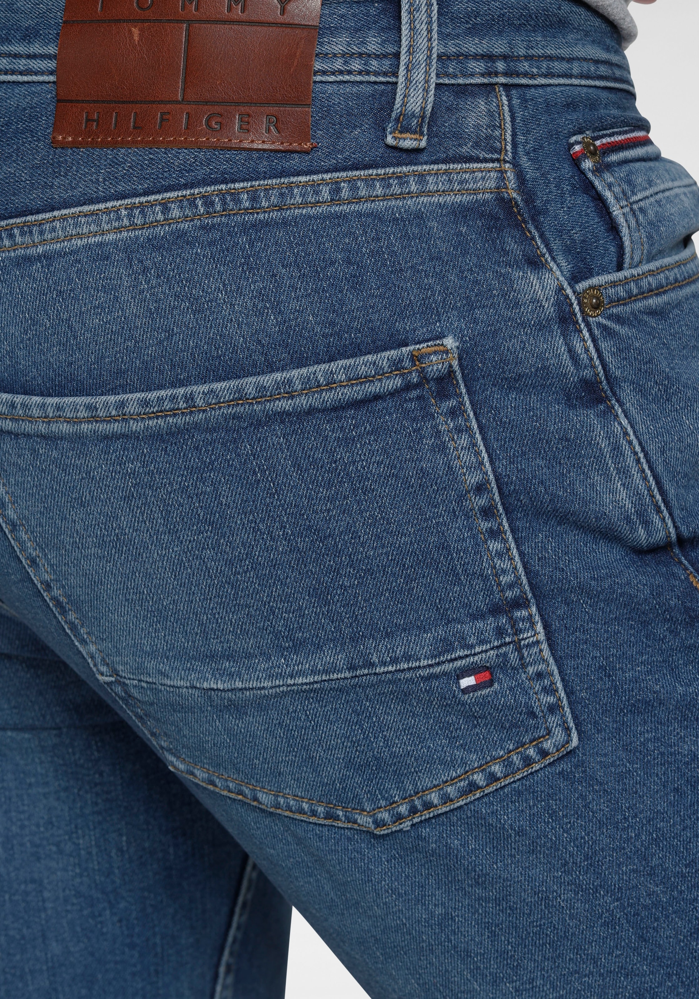 Tommy Hilfiger Straight-Jeans »Denton«, aus Stretch online Baumwoll-Denim Jelmoli-Versand mit | bestellen
