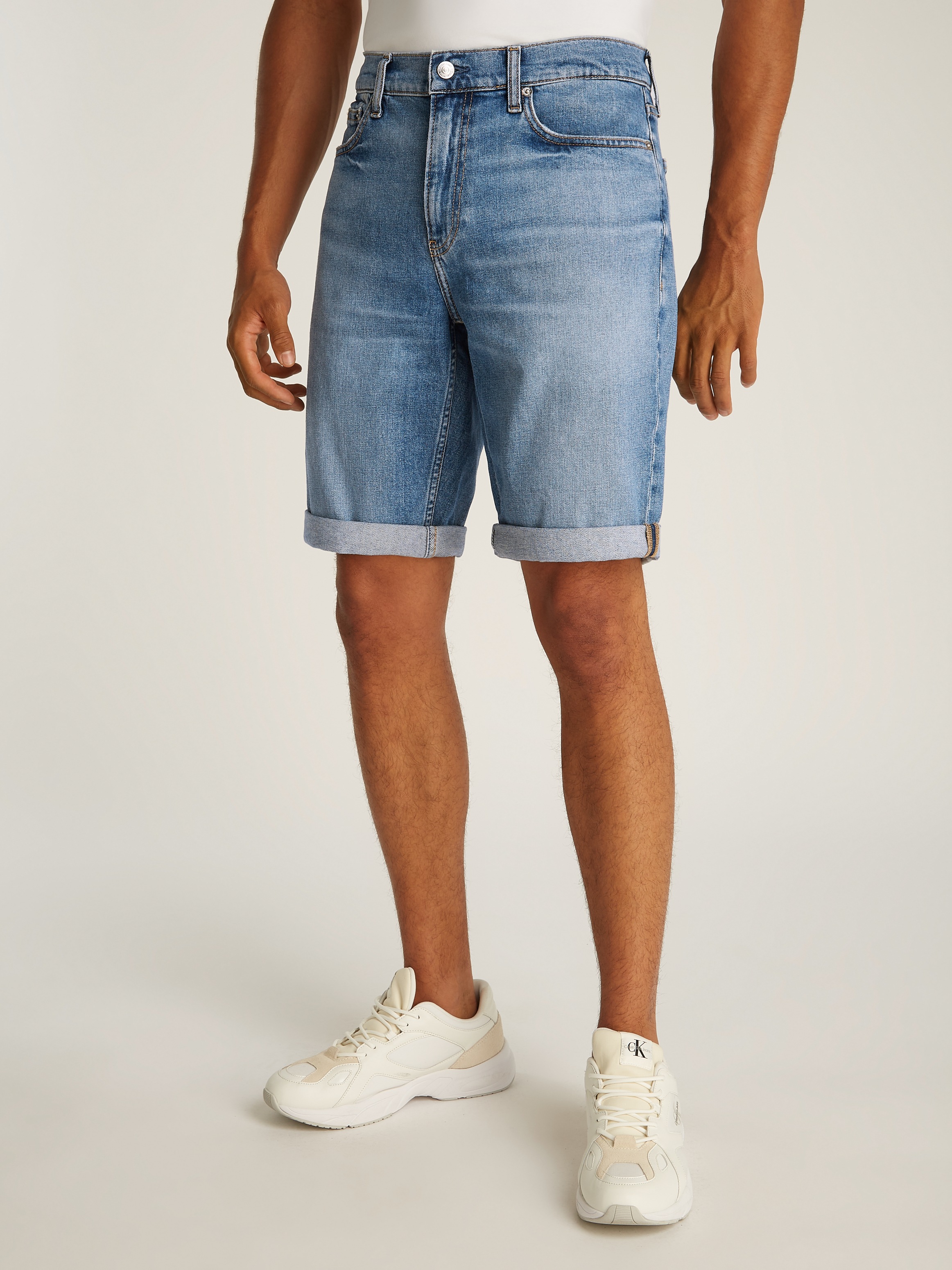 Calvin Klein Jeans Shorts »SLIM SHORT« mit Umschlagsaum