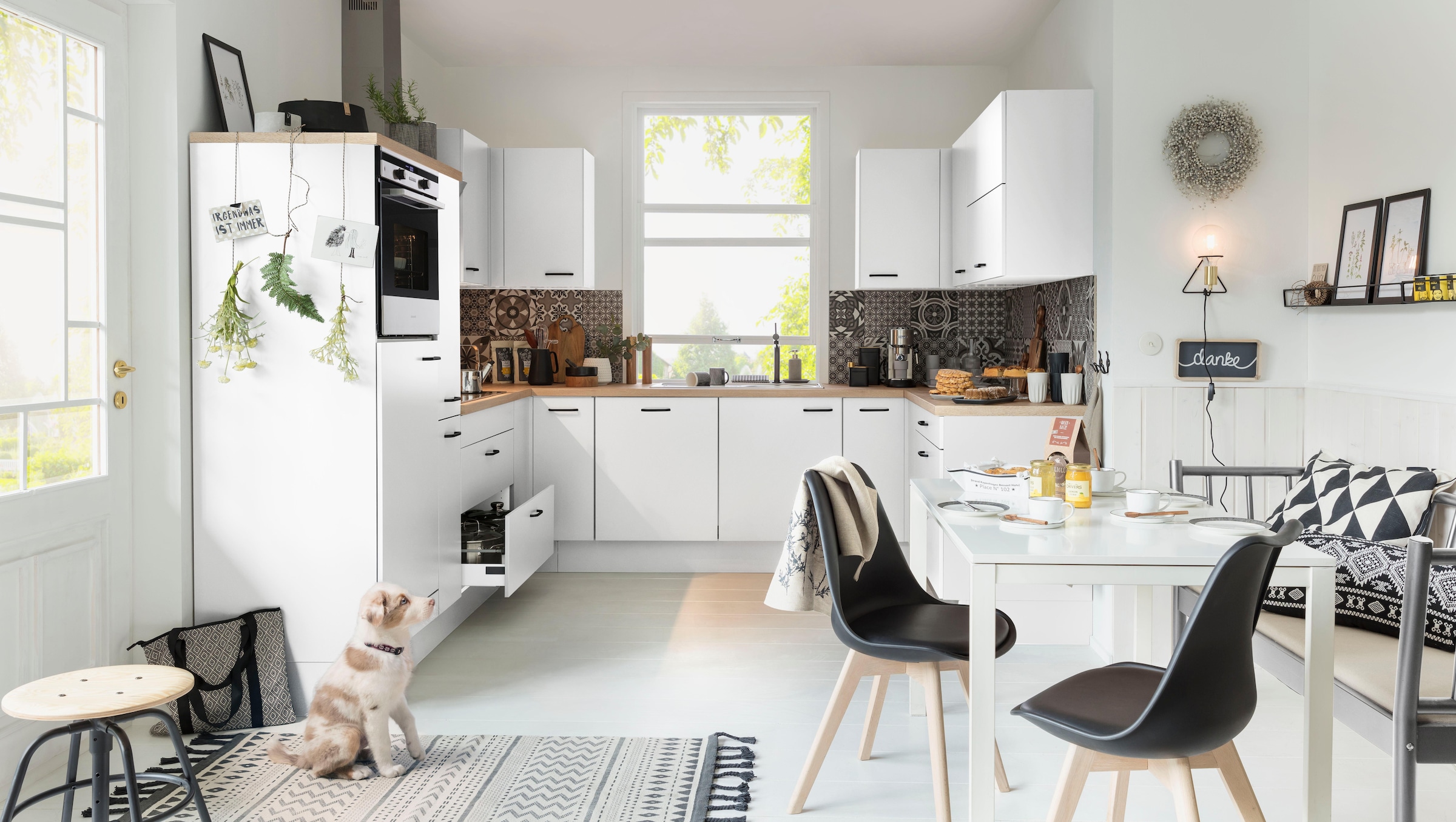 OPTIFIT Eckunterschrank »Elga«, mit Soft-Close-Funktion, höhenverstellbaren Füsse, Breite 90x90 cm