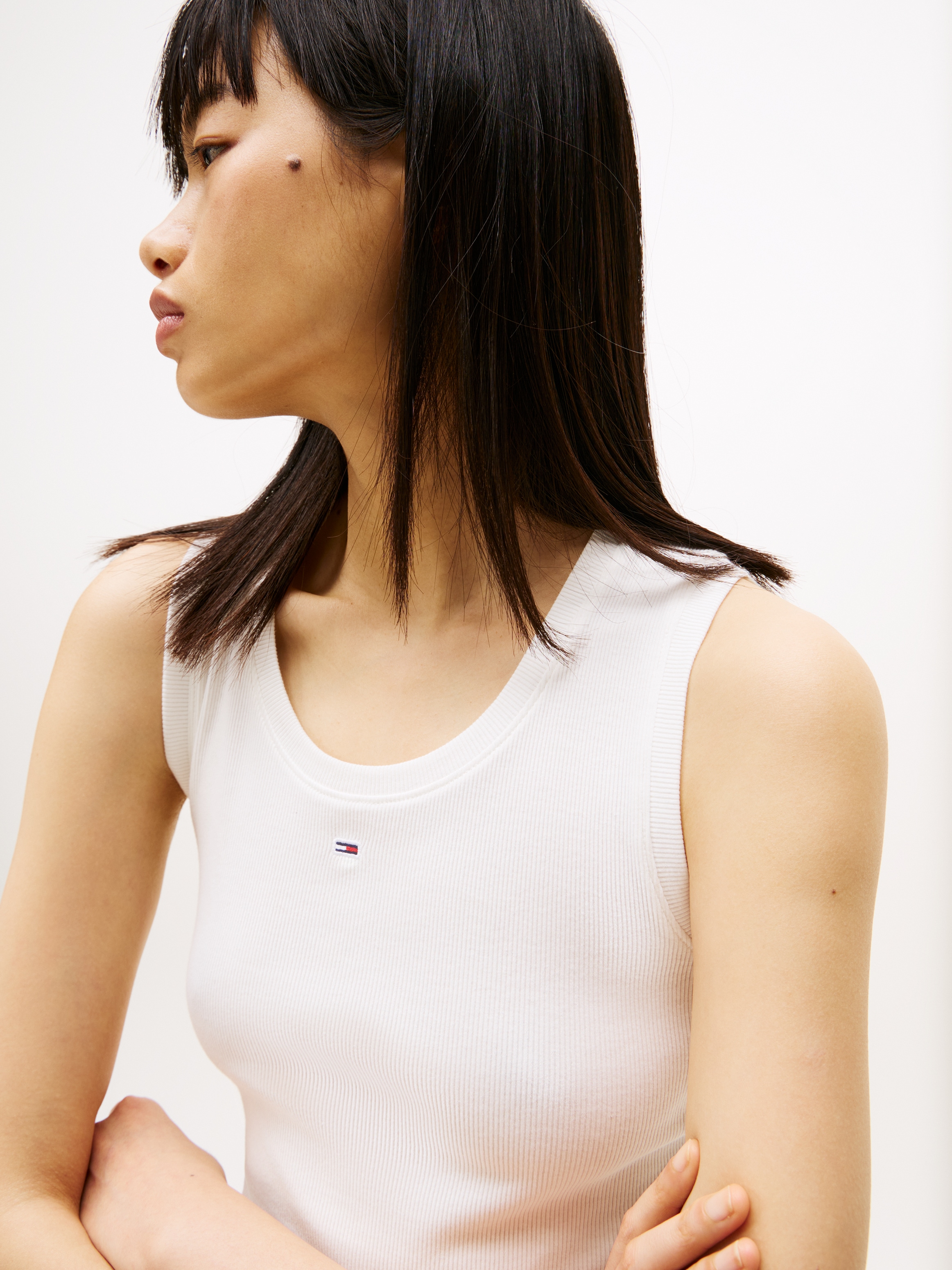 Tommy Jeans Tanktop »TJW ESSENTIAL RIB TANK EXT«, mit gerippter Struktur
