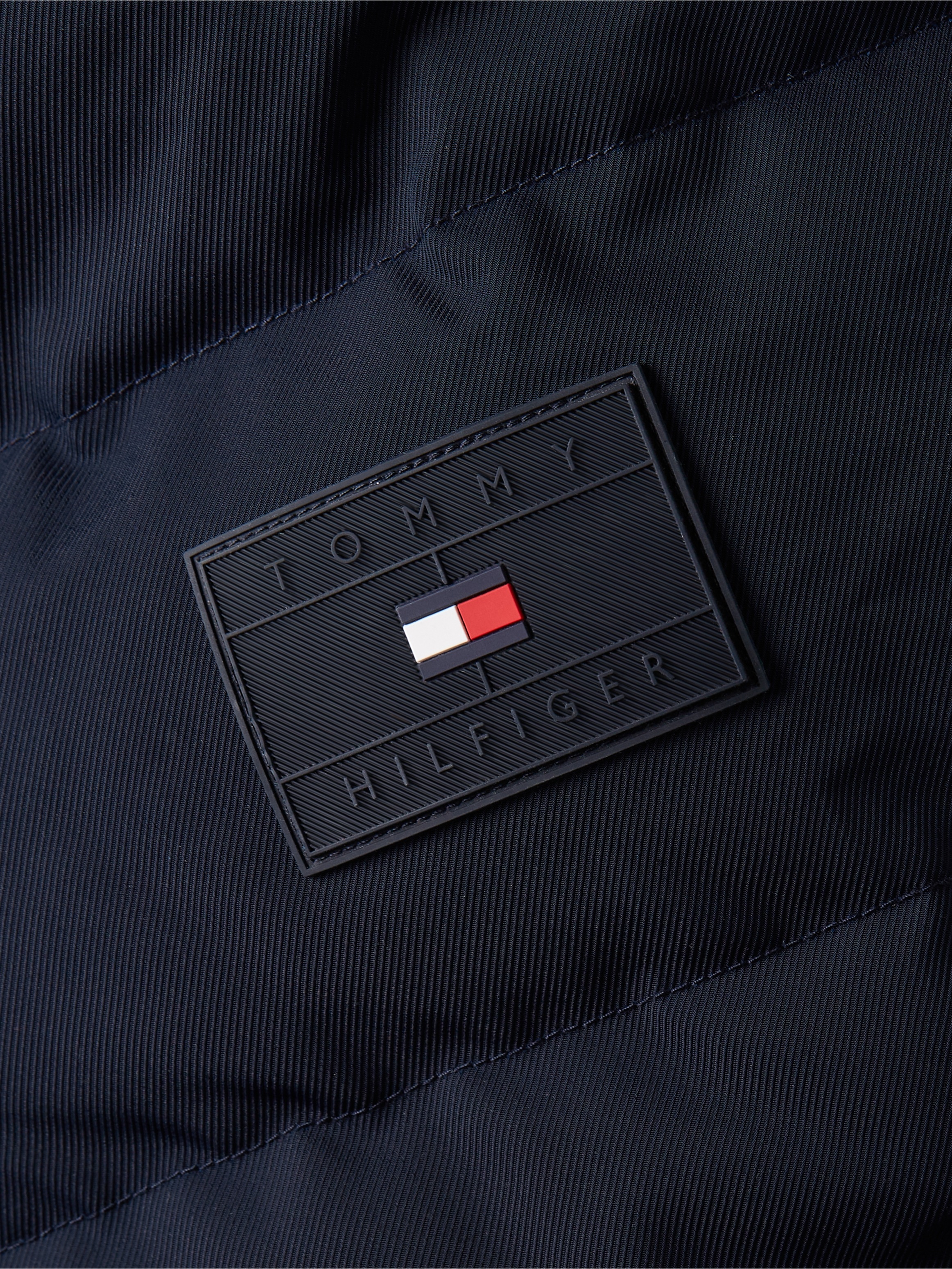 Tommy Hilfiger Steppjacke »ROCKIE UTILITY HOODED JACKET«, mit Kapuze