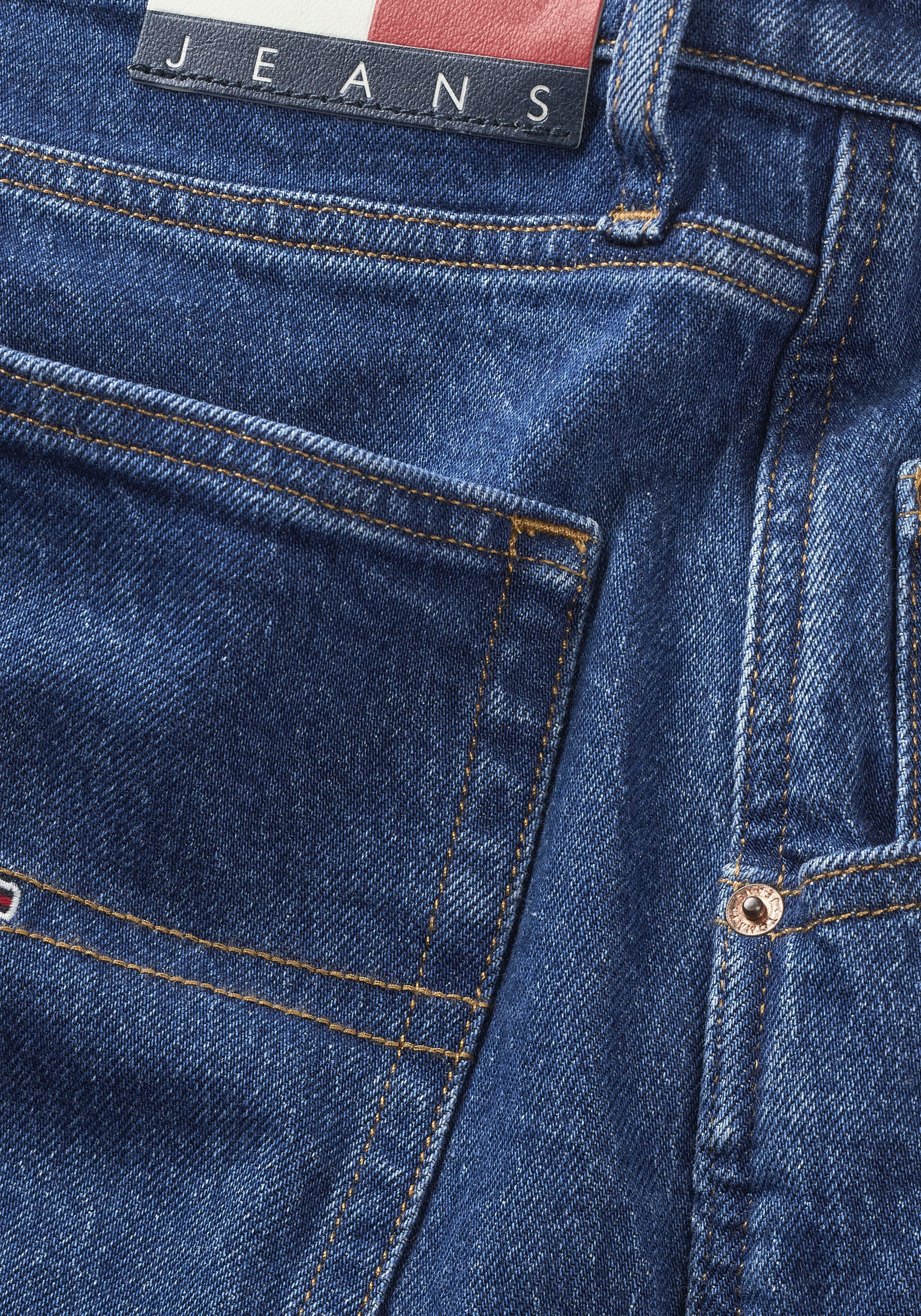 Tommy Jeans Weite Jeans »DAISY JEAN LW BGY BH6110«, mit Logostickerei