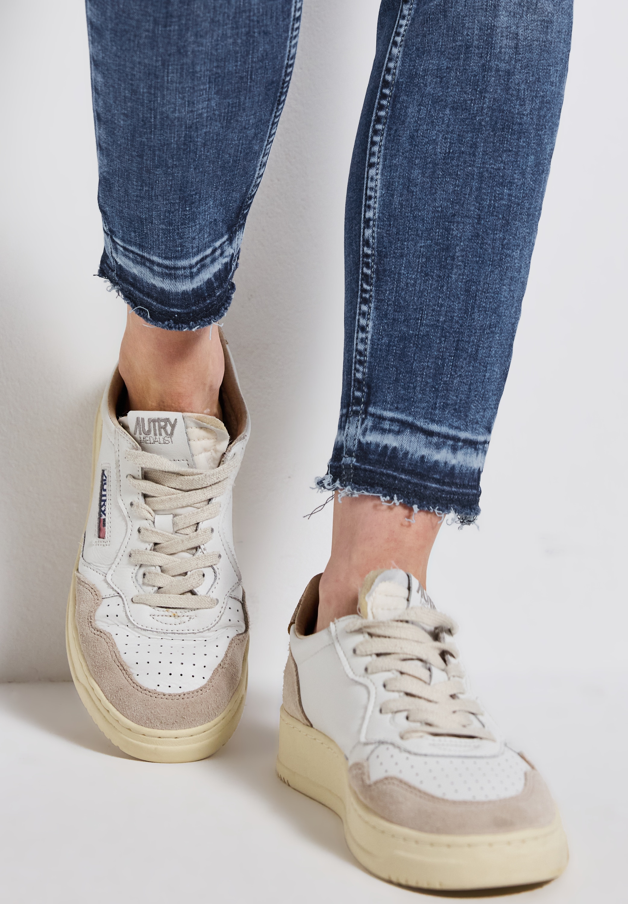 STREET ONE Slim-fit-Jeans »Style York«, mit Glitzerdetails