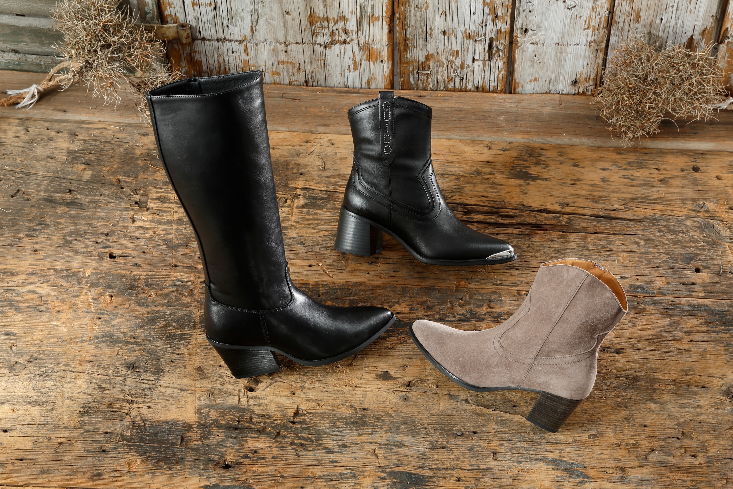 Aniston SHOES Stiefel, Cowboystiefel, Westernlook, in spitzer, schmaler Form