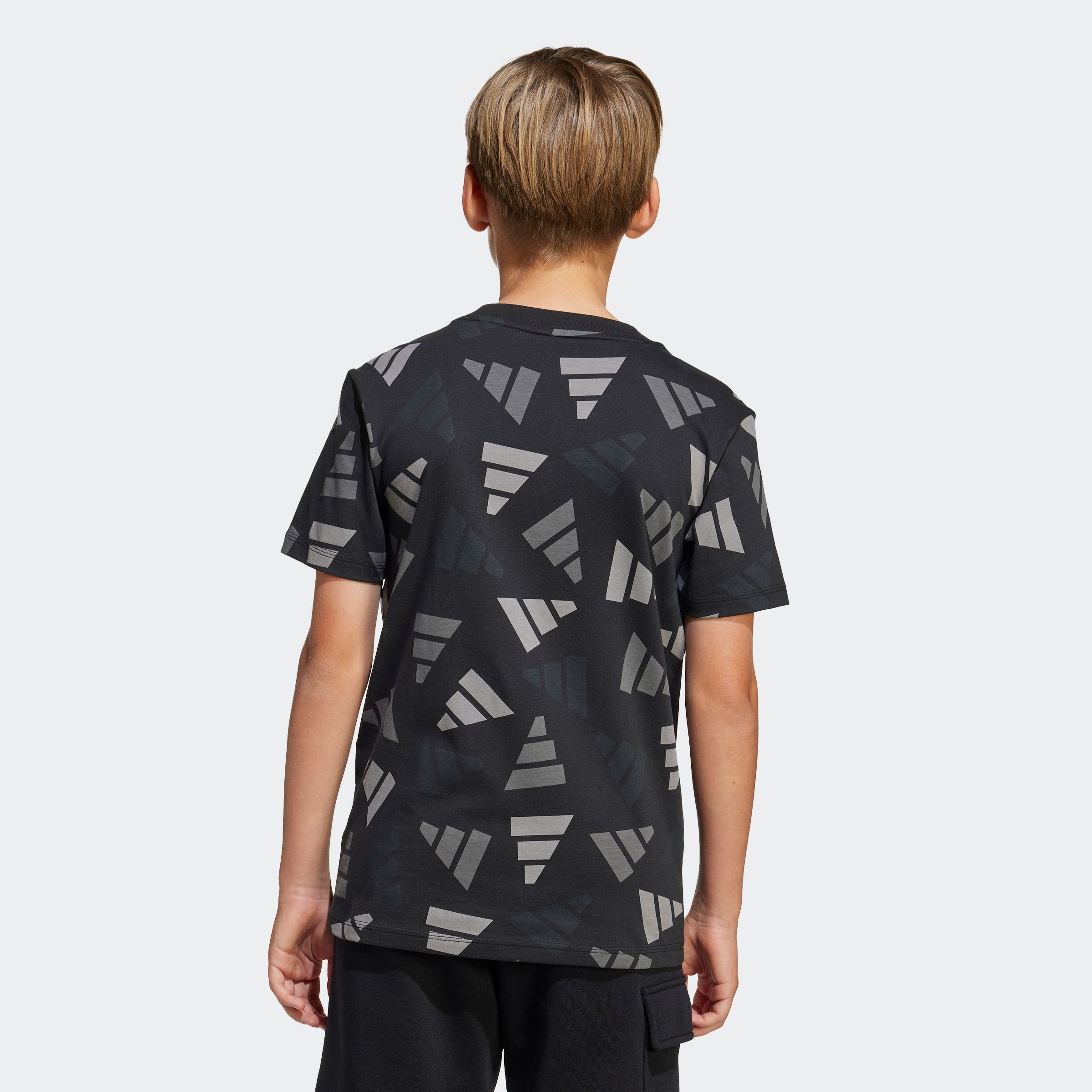 adidas Sportswear T-Shirt »J CLBRTN TEE«