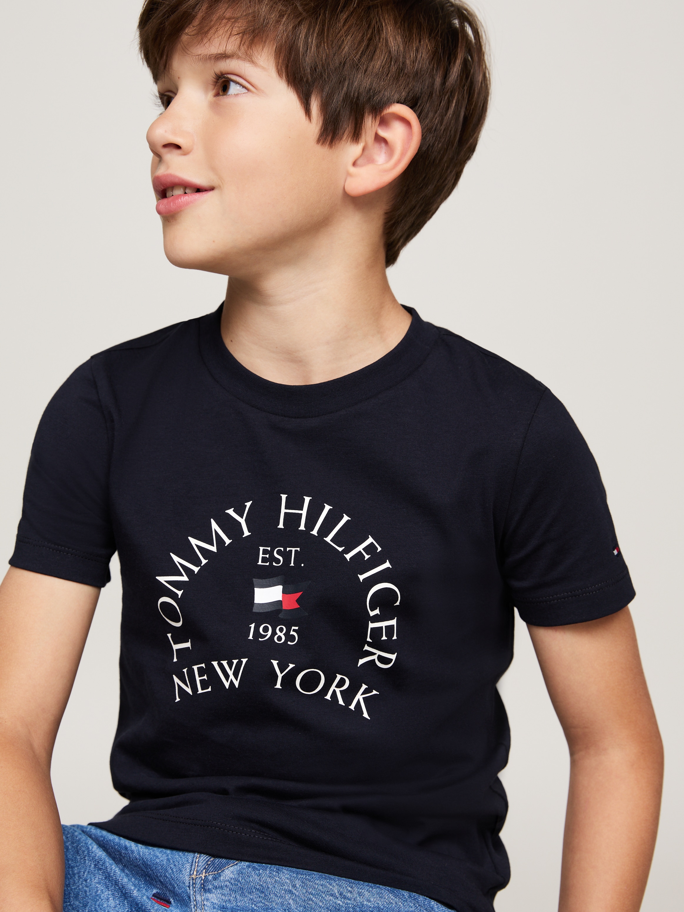 Tommy Hilfiger T-Shirt »NAUTICAL ARCH PRINTED REG TEE SS«, mit grossem Logo