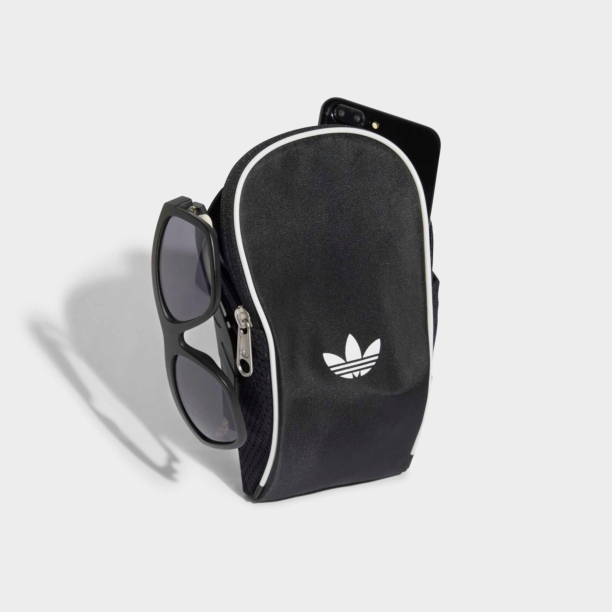 adidas Originals Sporttasche »AC SIB« kompakte Masse, aus Twill und Mesh, mit verstellbarem Schulterriemen