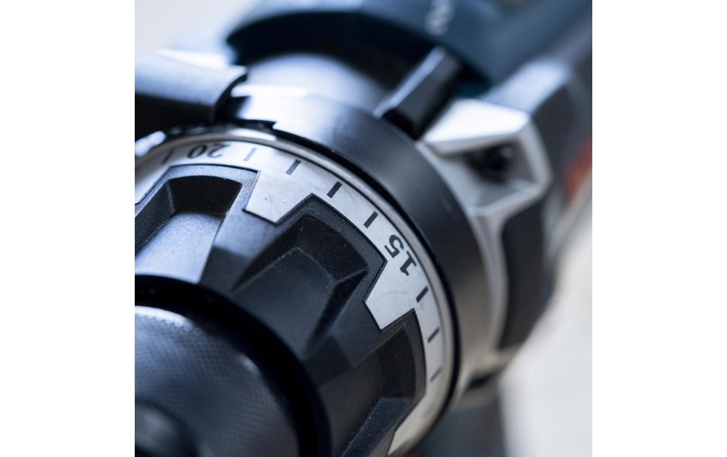 Bosch Professional Akku-Schlagschrauber, Ohne Akku/Ladegerät/im Koffer