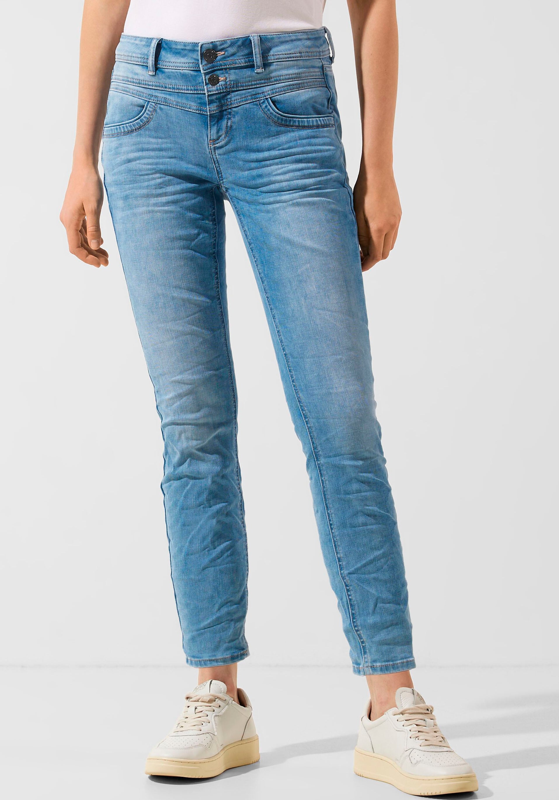 bei bestellen Jelmoli-Versand online STREET Schweiz mit ONE Logobadge Slim-fit-Jeans,