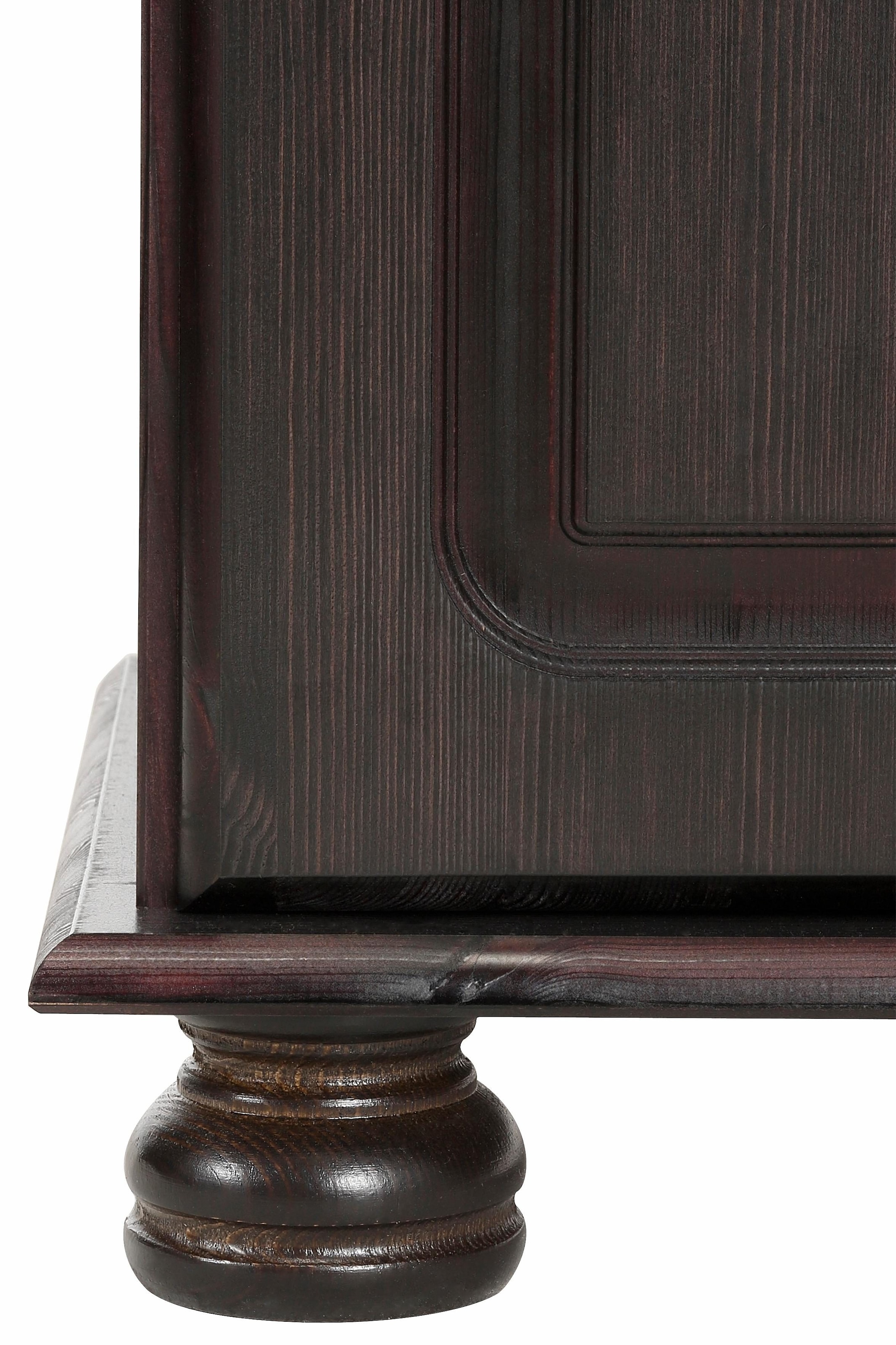 Home affaire Sideboard »Mette«, Kommode mit gefrästen, kugelförmigen Füssen, Breite 120 cm