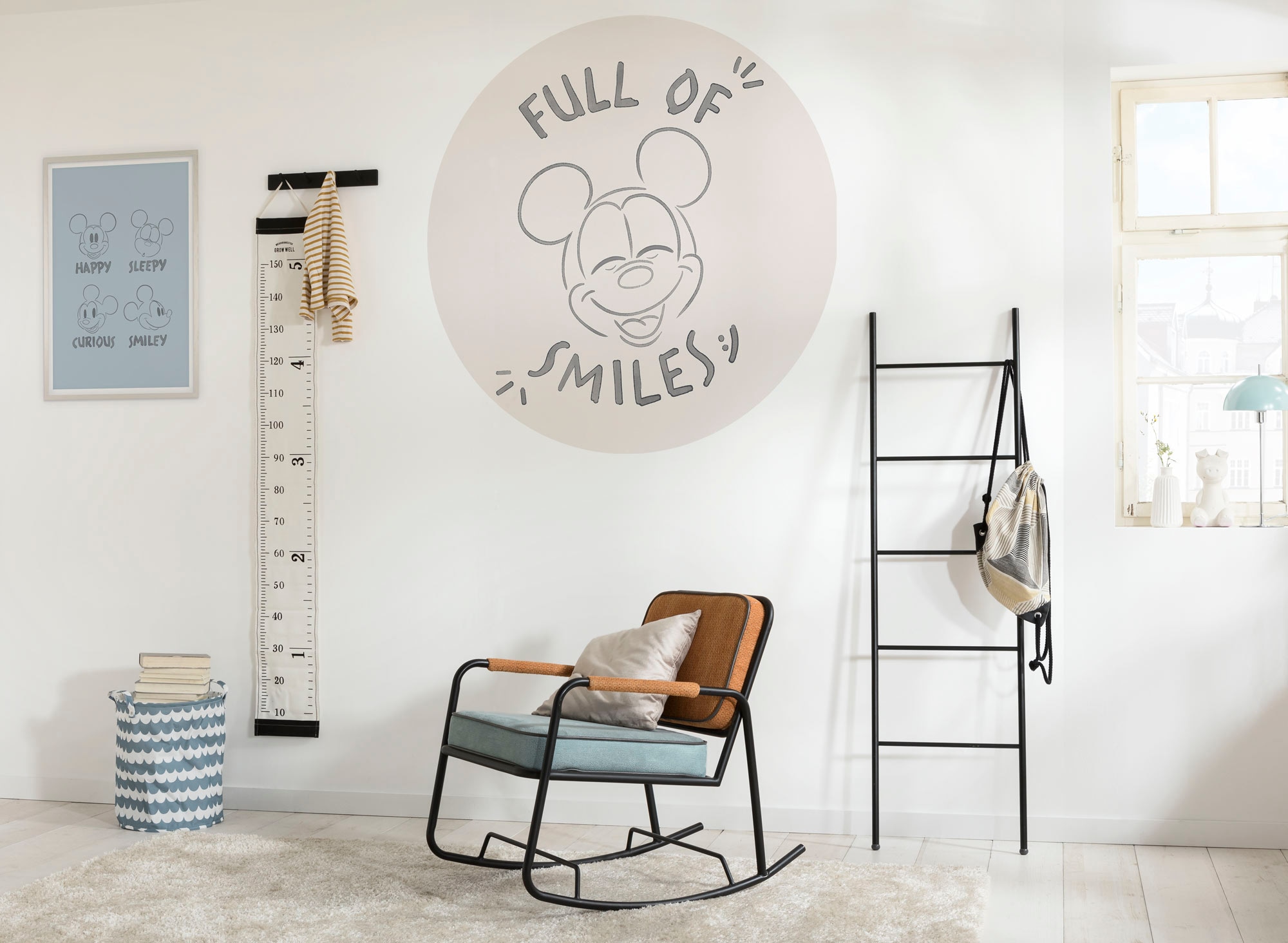 Komar Fototapete »Vlies selbstklebend - Mickey Mouse Joke - Grösse 125 x 125 cm«, bedruckt, Kinderzimmer