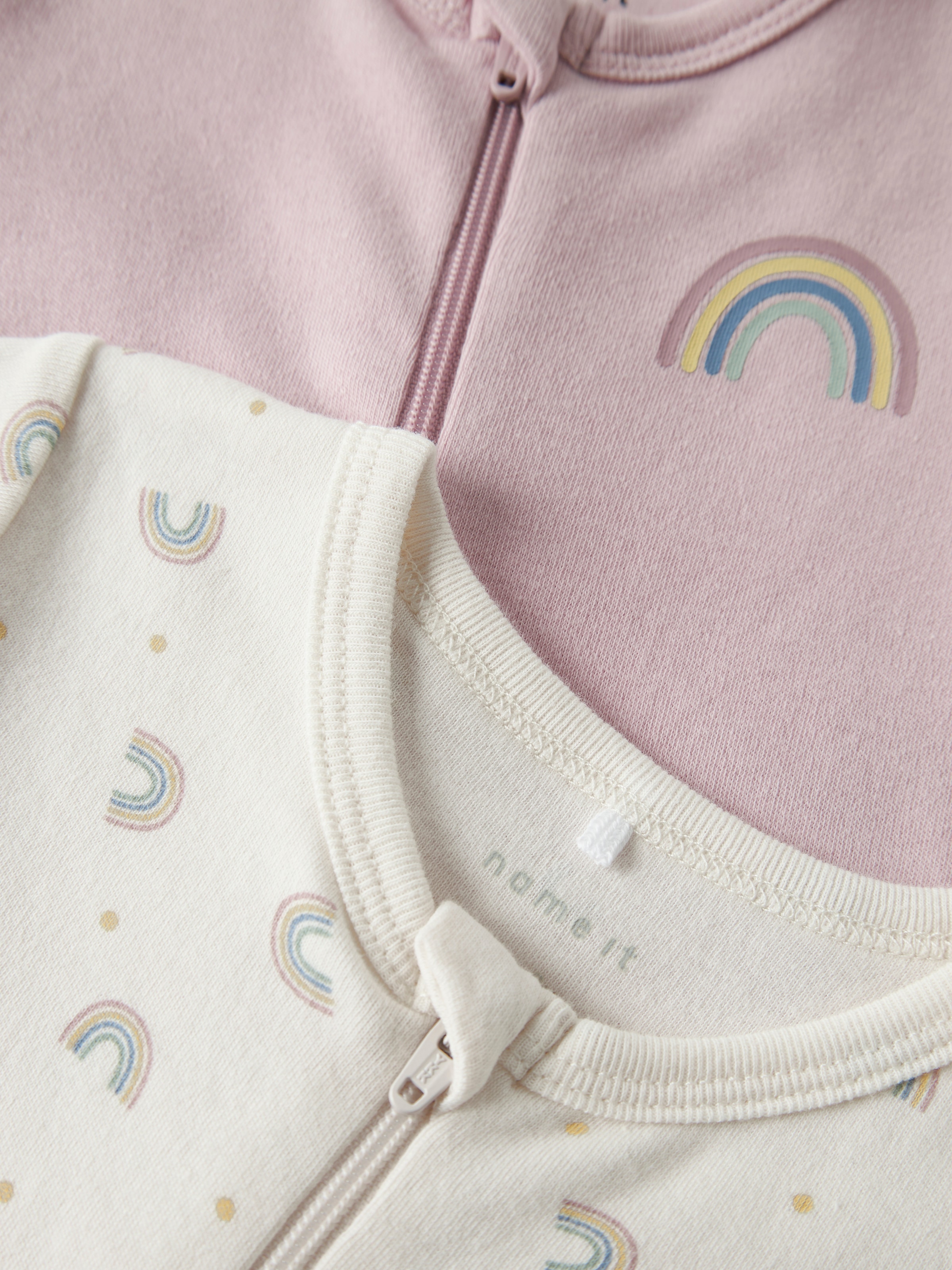 Name It Schlafanzug »NBFNIGHTSUIT 2P ZIP FF JET RAINBOW NOOS«, (Packung, 2 tlg.)