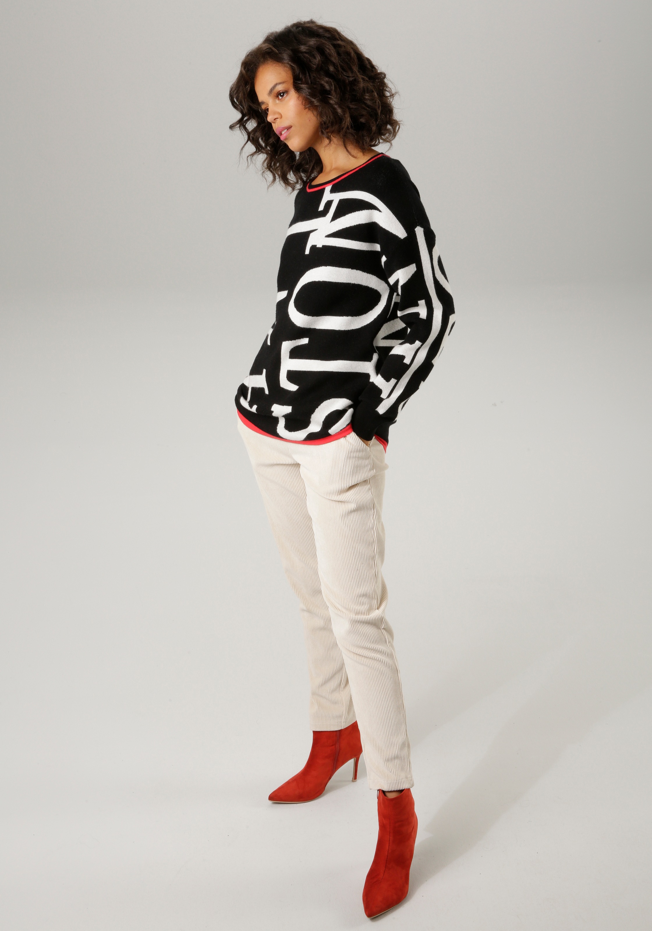 Aniston CASUAL Strickpullover, mit eingestrickten ANISTON-Schriftzügen