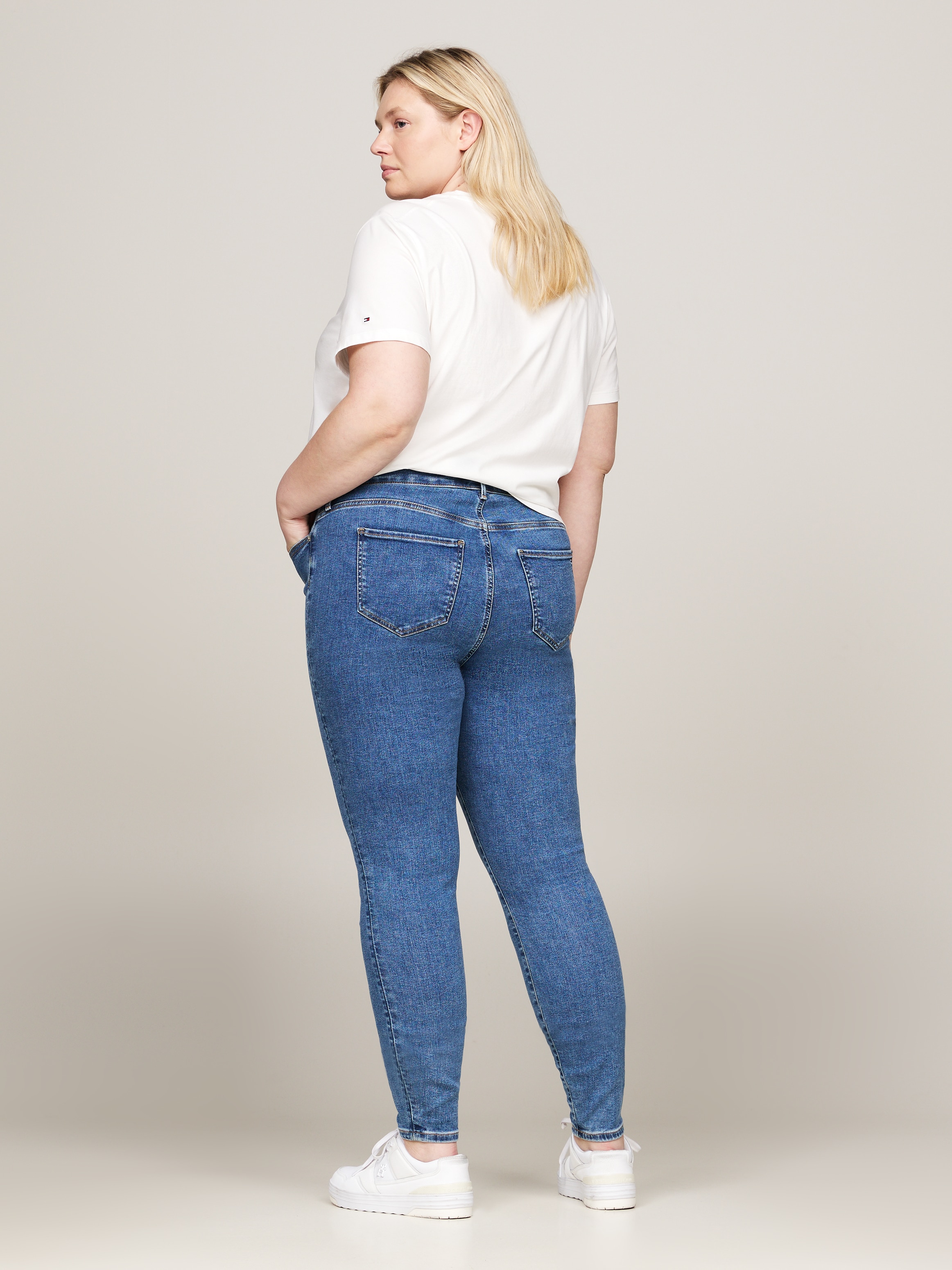 Tommy Hilfiger Curve Skinny-fit-Jeans »CRV HARLEM U SKINNY HW«, Grosse Grössen in Stoned Washed Optik