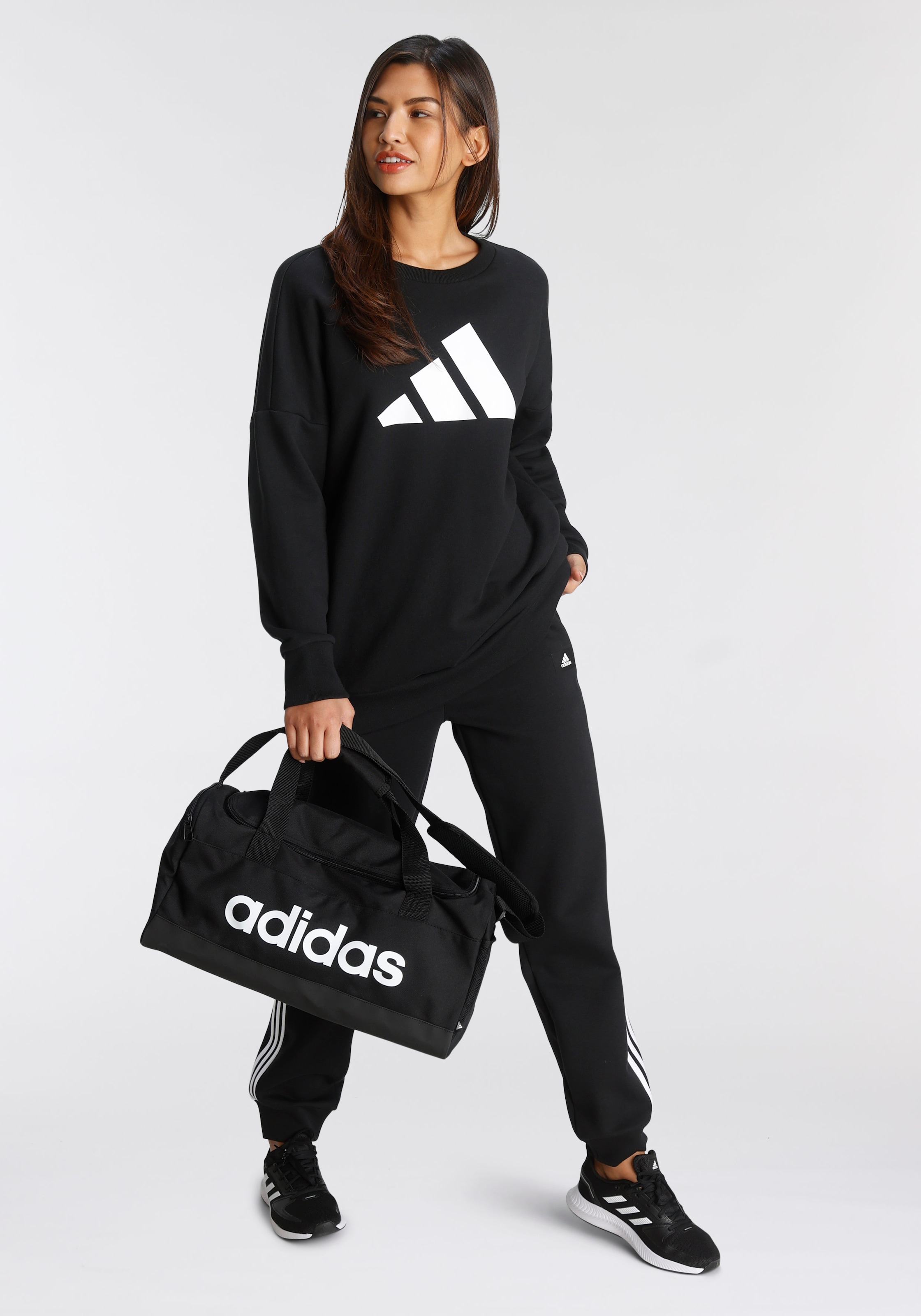 adidas Sportswear Sporthose »ADIDAS SPORTSWEAR FUTURE ICONS 3-STREIFEN REGULAR FIT HOSE«, (1 tlg.)