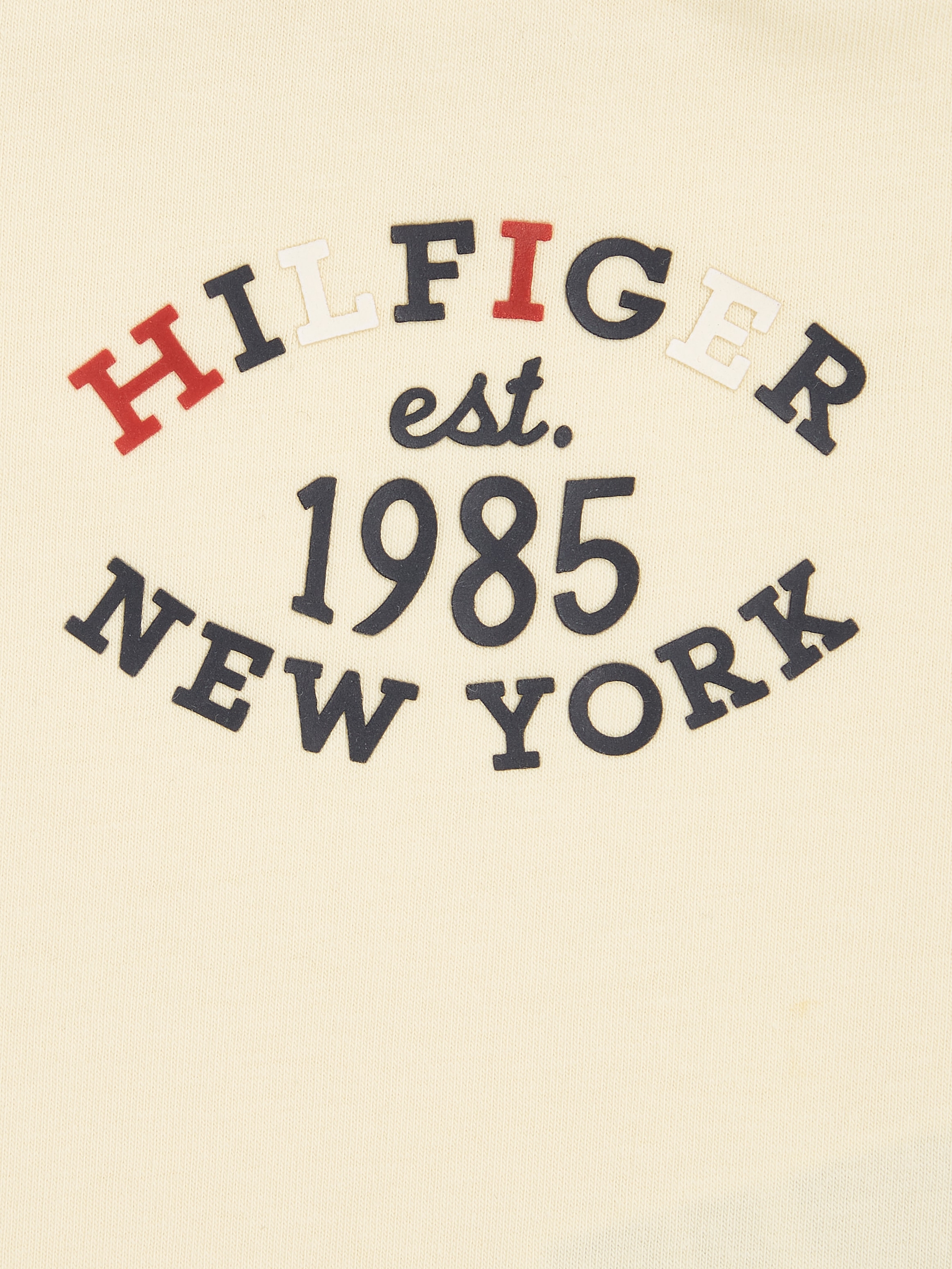 Tommy Hilfiger Kurzarmshirt »MONOTYPE OVAL REGULAR TEE SS«, Baby bis 2 Jahre mit Logoschriftzug