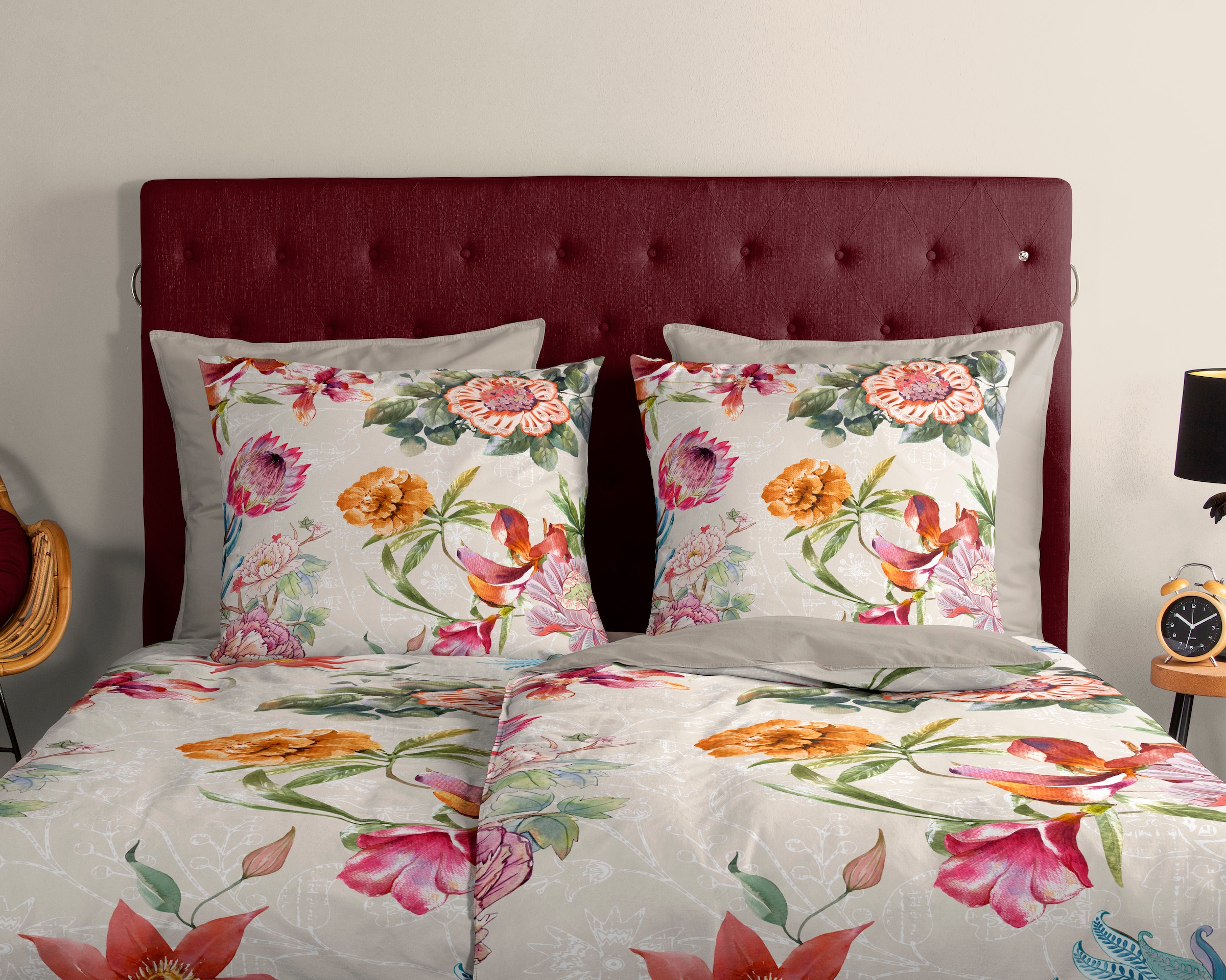 good morning Wendebettwäsche »Jaimy«, Baumwolle, 135x200, 2 Teilig, Reissverschluss, Wendeoptik, Blumen, Sand