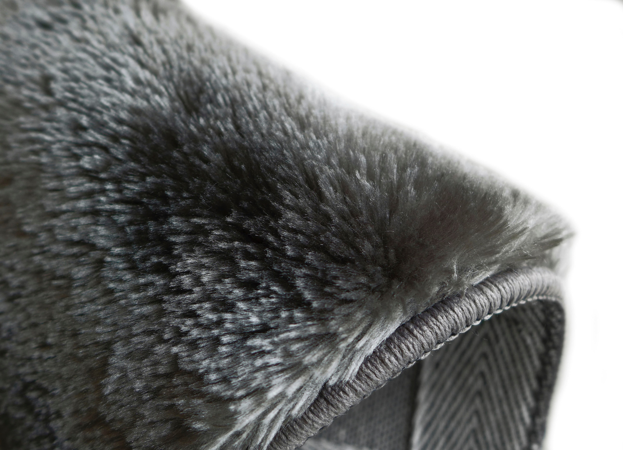 Leonique Hochflor-Teppich »Cashmere, Fell-Optik«, rechteckig, 25 mm Höhe, changierend, weiche Teppiche, Wohnzimmer, Schlafzimmer, Kinderzimmer