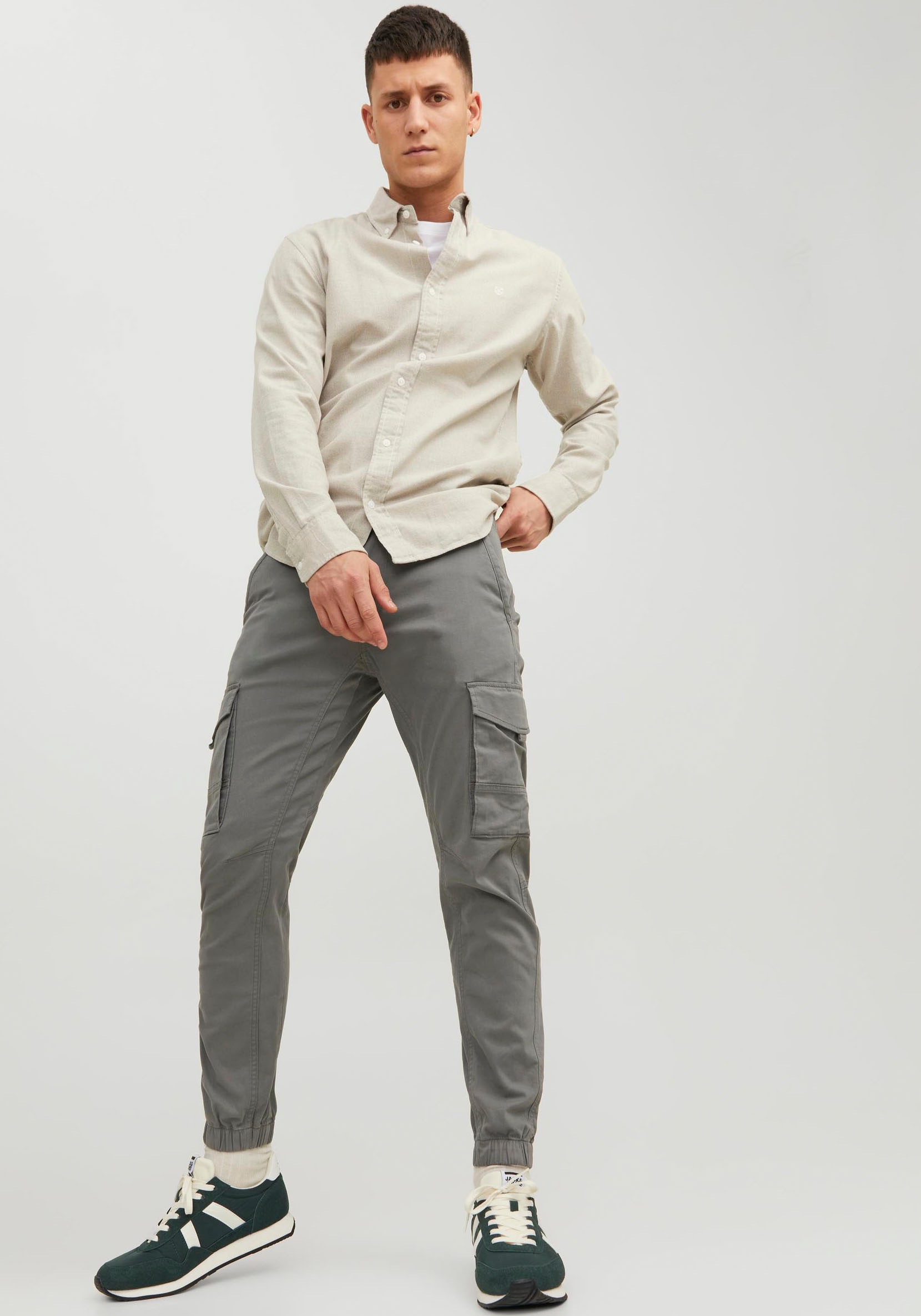 Jack & Jones Cargohose »JPSTPAUL JJFLAKE CARGO NOOS«, mit Beintaschen