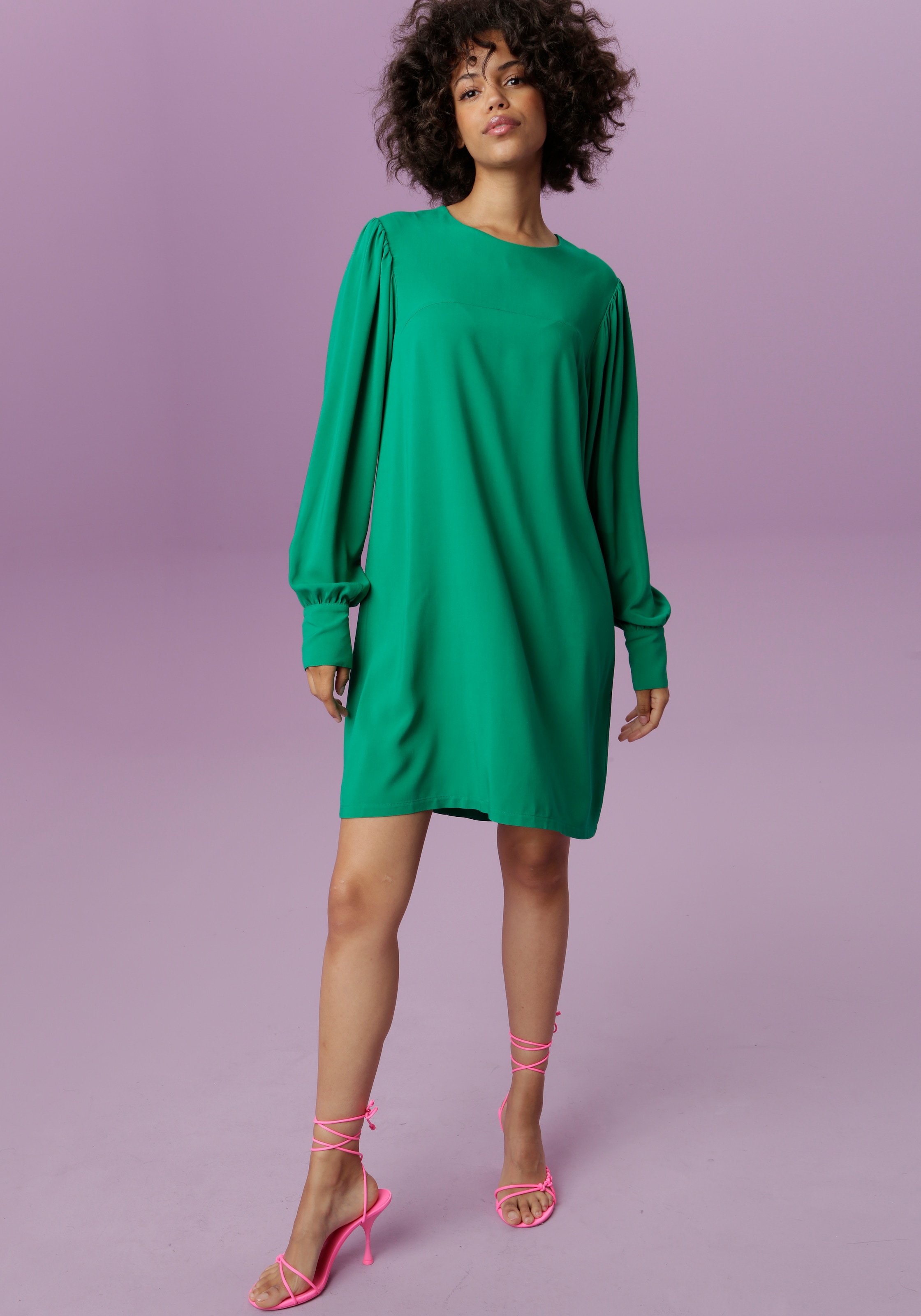 Blusenkleid, Jelmoli-Versand online CASUAL trendigen | Aniston Knallfarben kaufen in