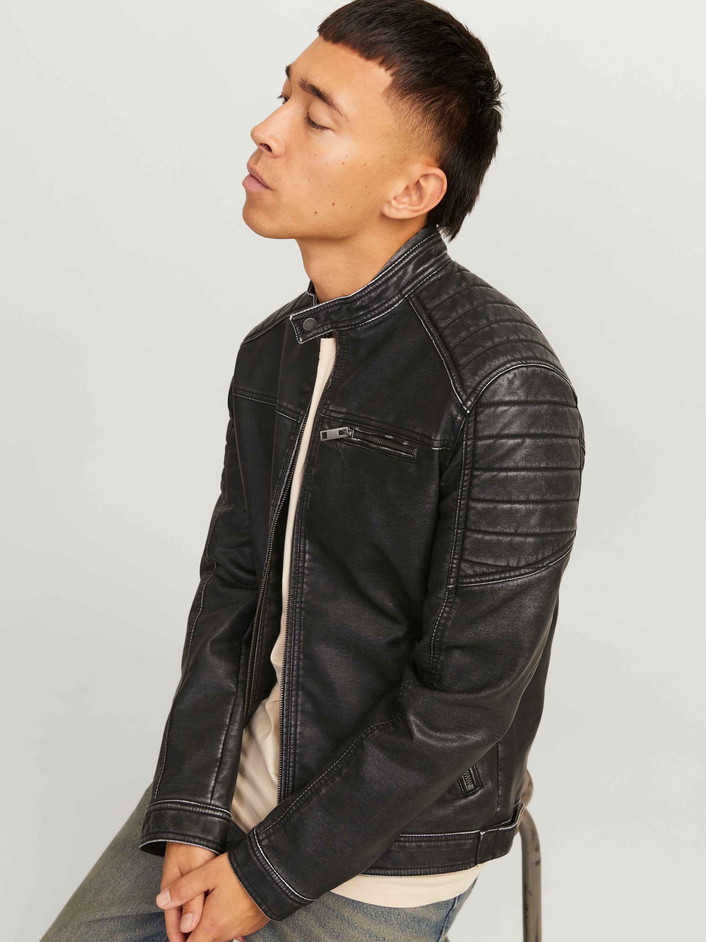 Jack & Jones Lederimitatjacke »JJEROCKY WASHED PU JACKET NOOS«, ohne Kapuze, mit Bandkragen