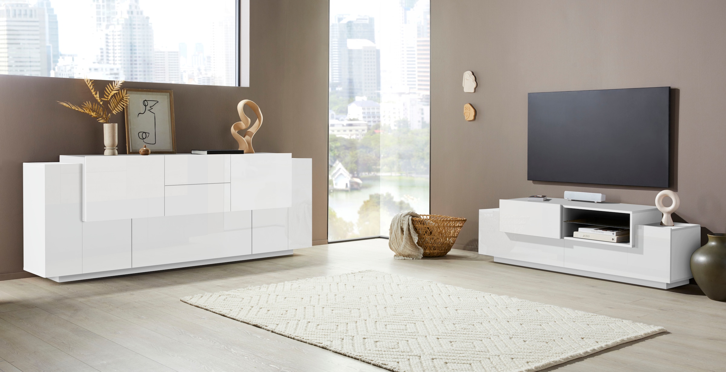 INOSIGN Lowboard »Coro,Lowboard,TV-Kommode,TV-Möbel,TV-Bank«, mit 2 Klappen, 1 Tür, 1 Glasboden, Breite 160