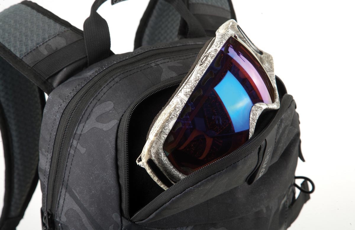 NITRO Trekkingrucksack »Rover 14«, Fahrradrucksack, Wanderucksack, Freizeitrucksack, Street- und Bikepack
