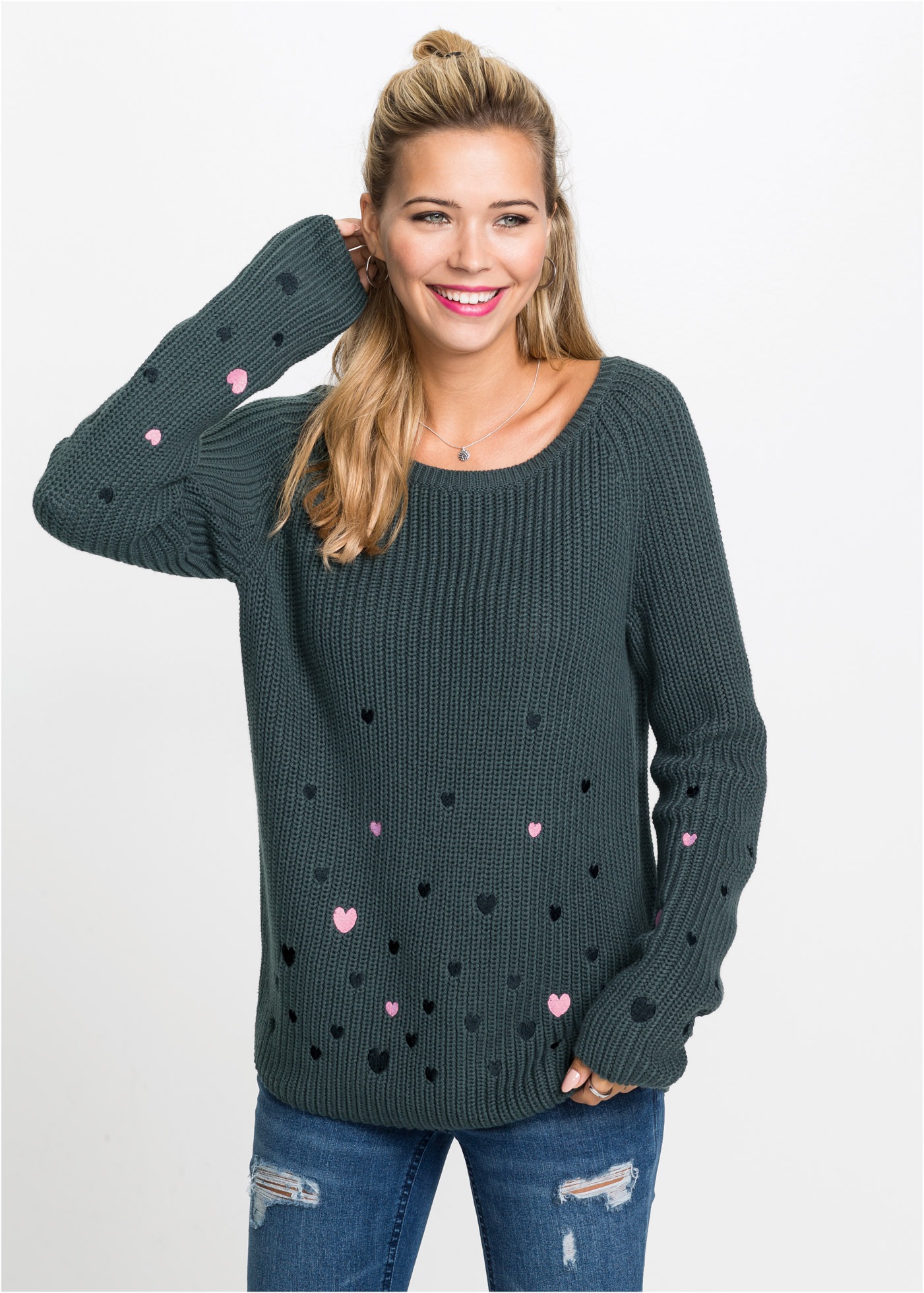 bonprix Strickpullover Pullover mit Stickerei