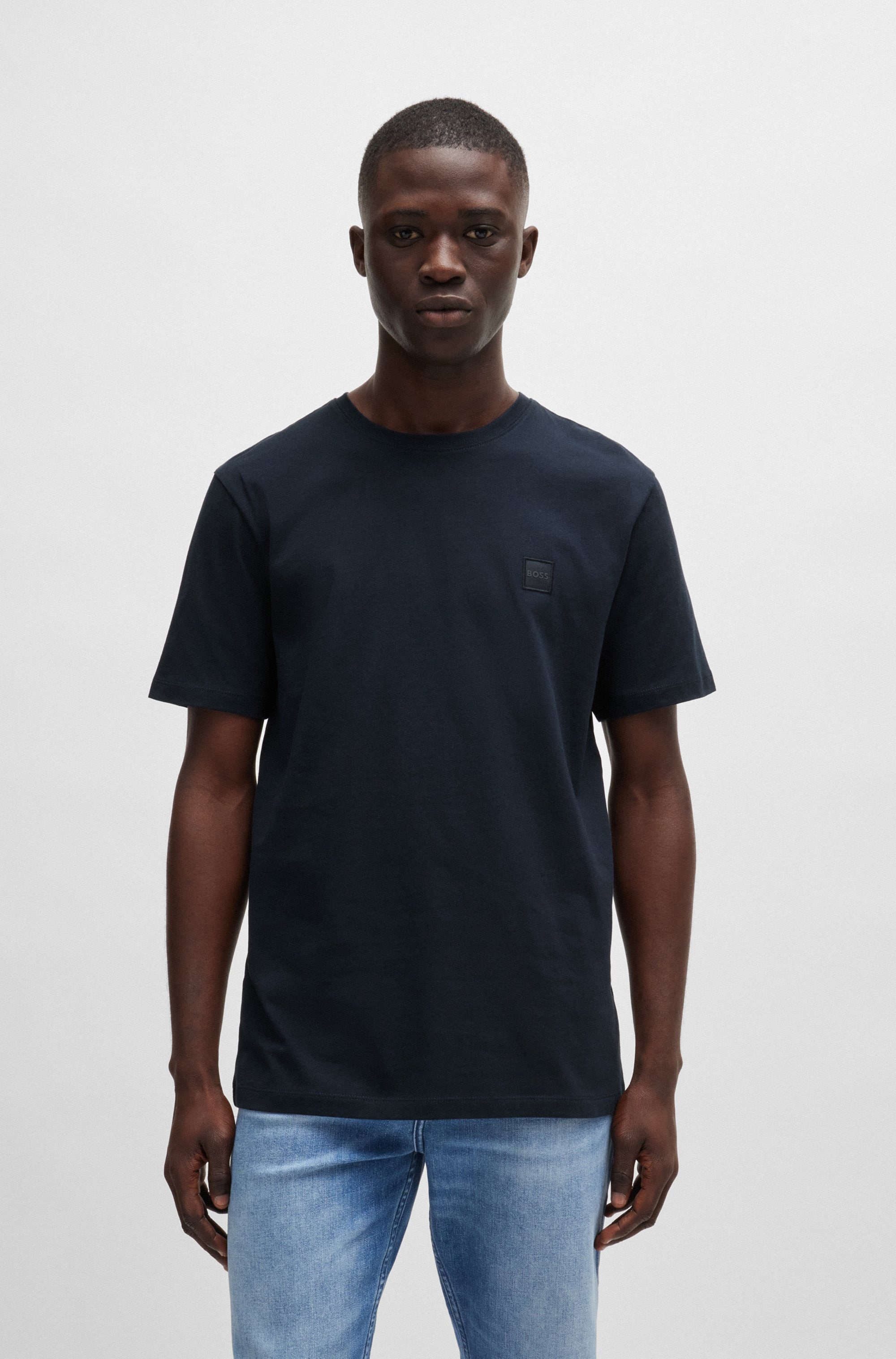 BOSS ORANGE T-Shirt »Tales« mit BOSS Stickerei auf der Brust