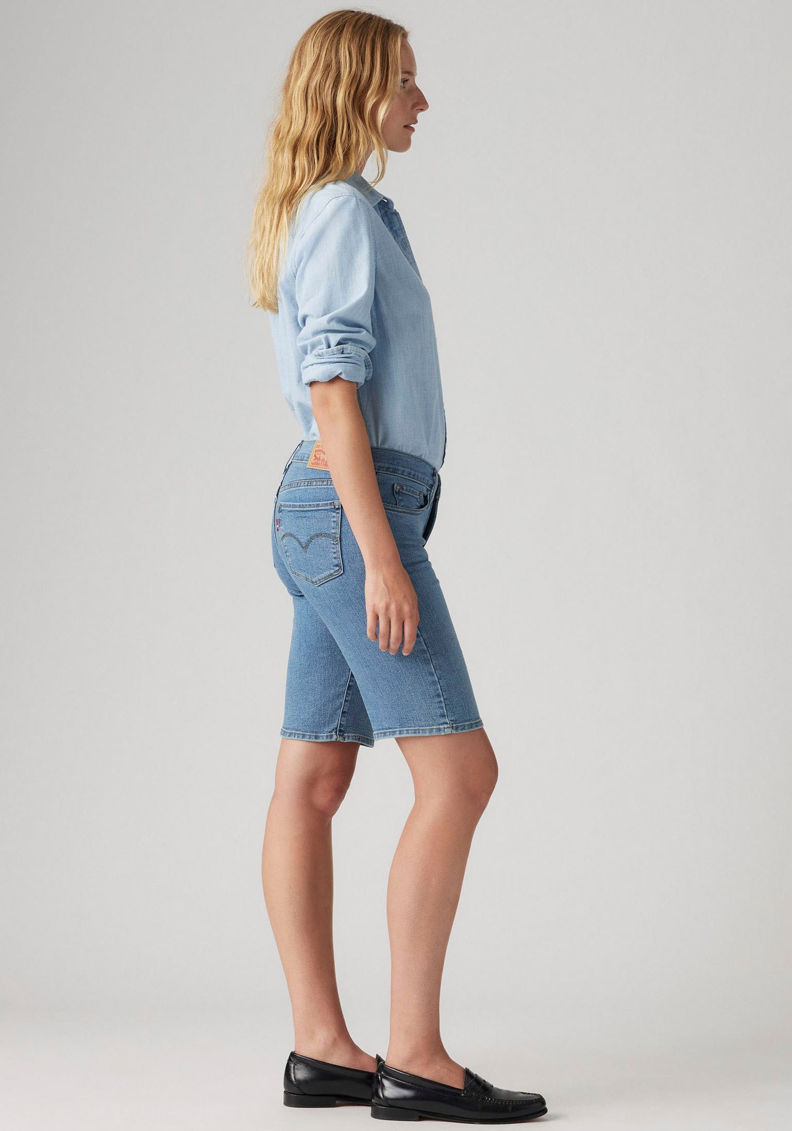 Levi's® Shorts »SHAPING BERMUDA«, Sommerhose im Five-Pocket Style