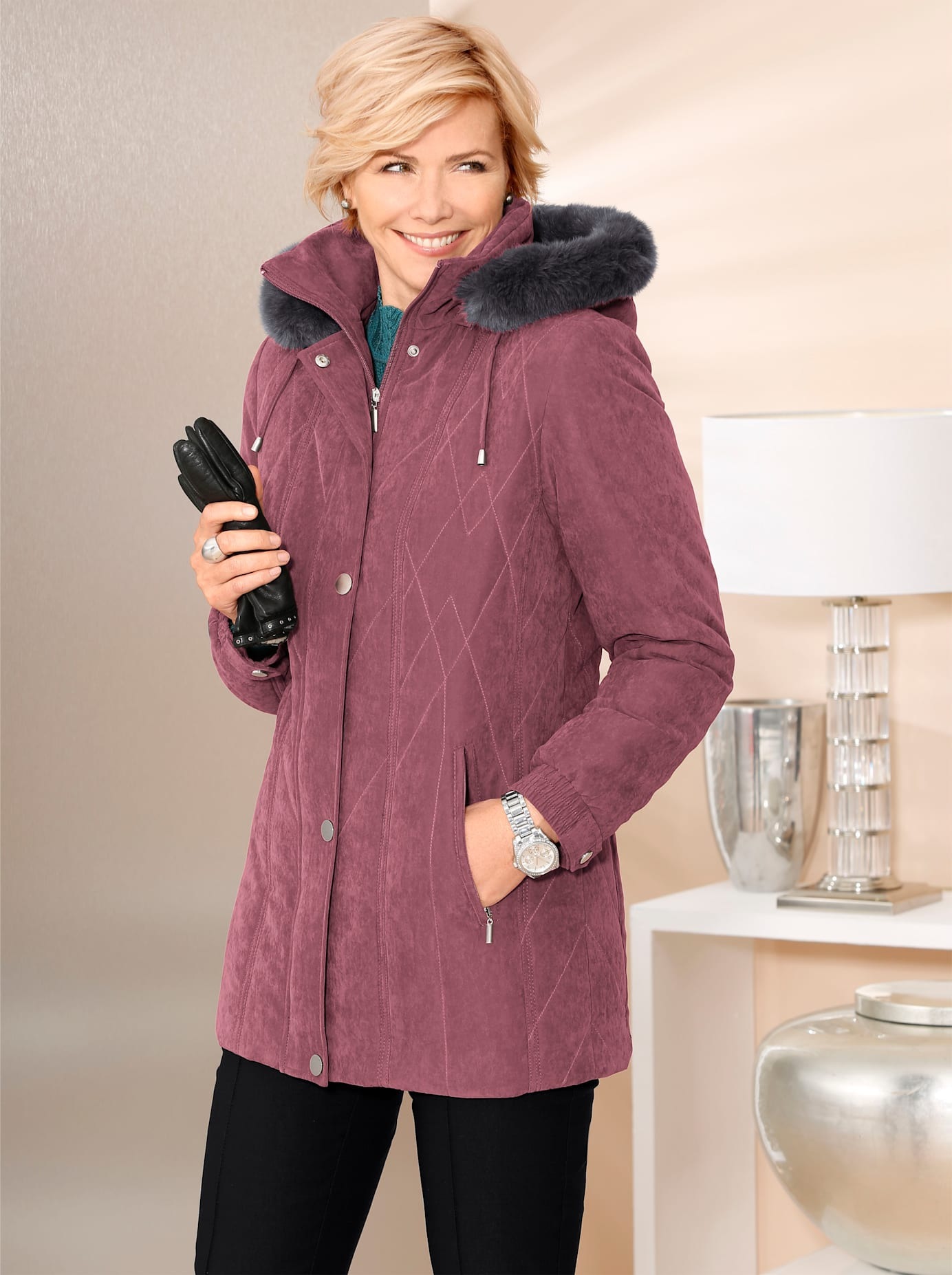Classic Winterjacke mit Kapuze