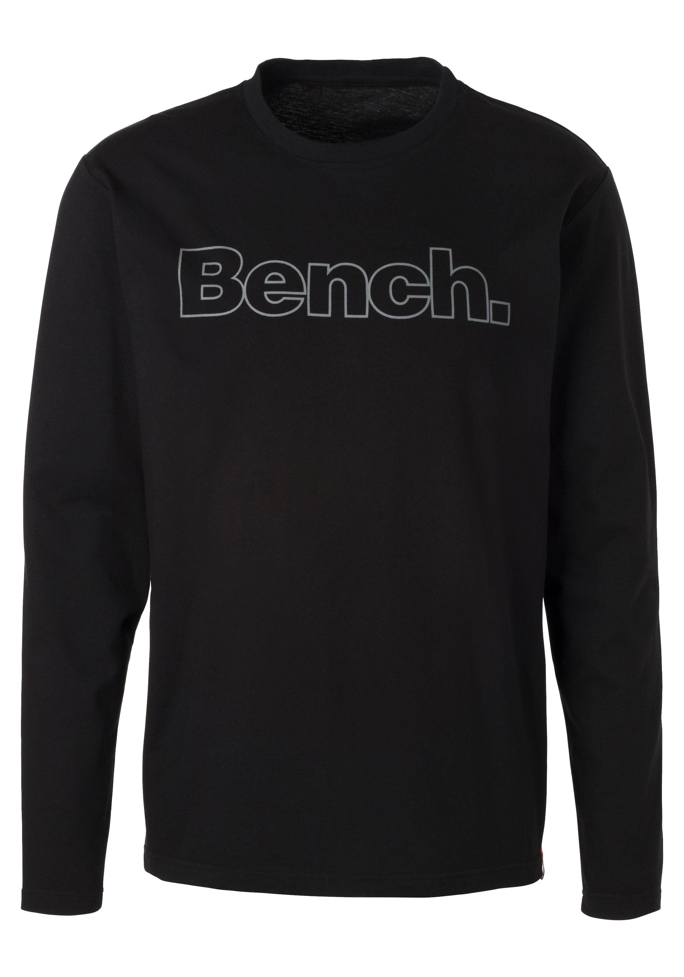 Bench. Loungewear Langarmshirt, mit Bench. Print vorn