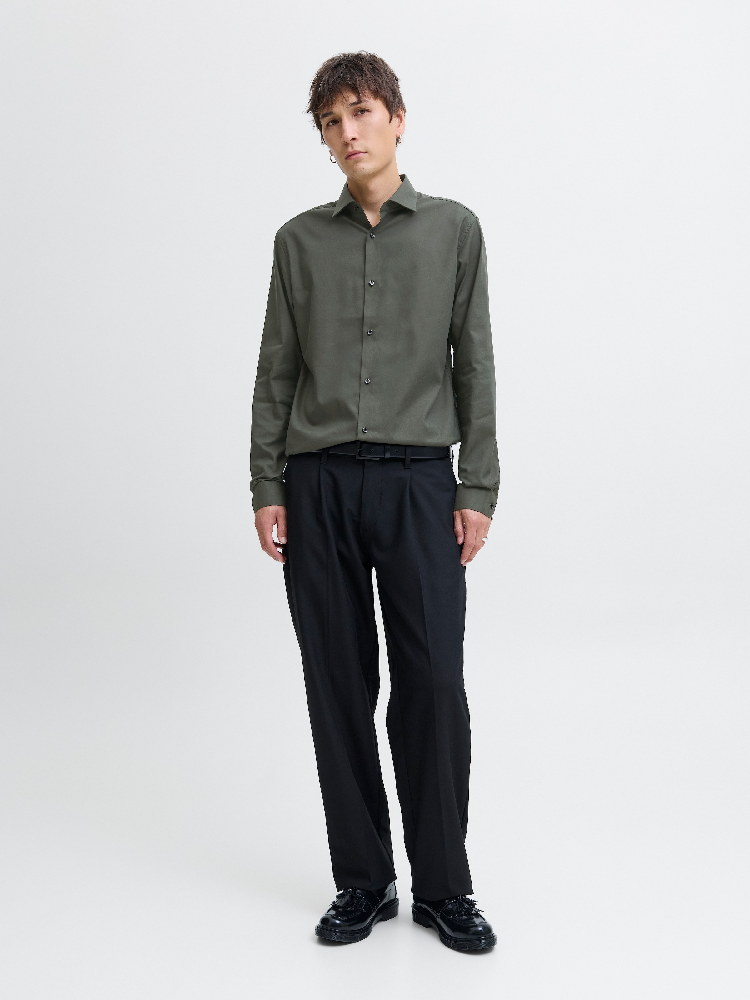 Jack & Jones Langarmhemd »JPRBLAPARKER Slim Fit Hemd, atmungsaktiv, ideal für den Alltag«, unifarben, modisch, slim fit, Baumwolle, Hemdkragen