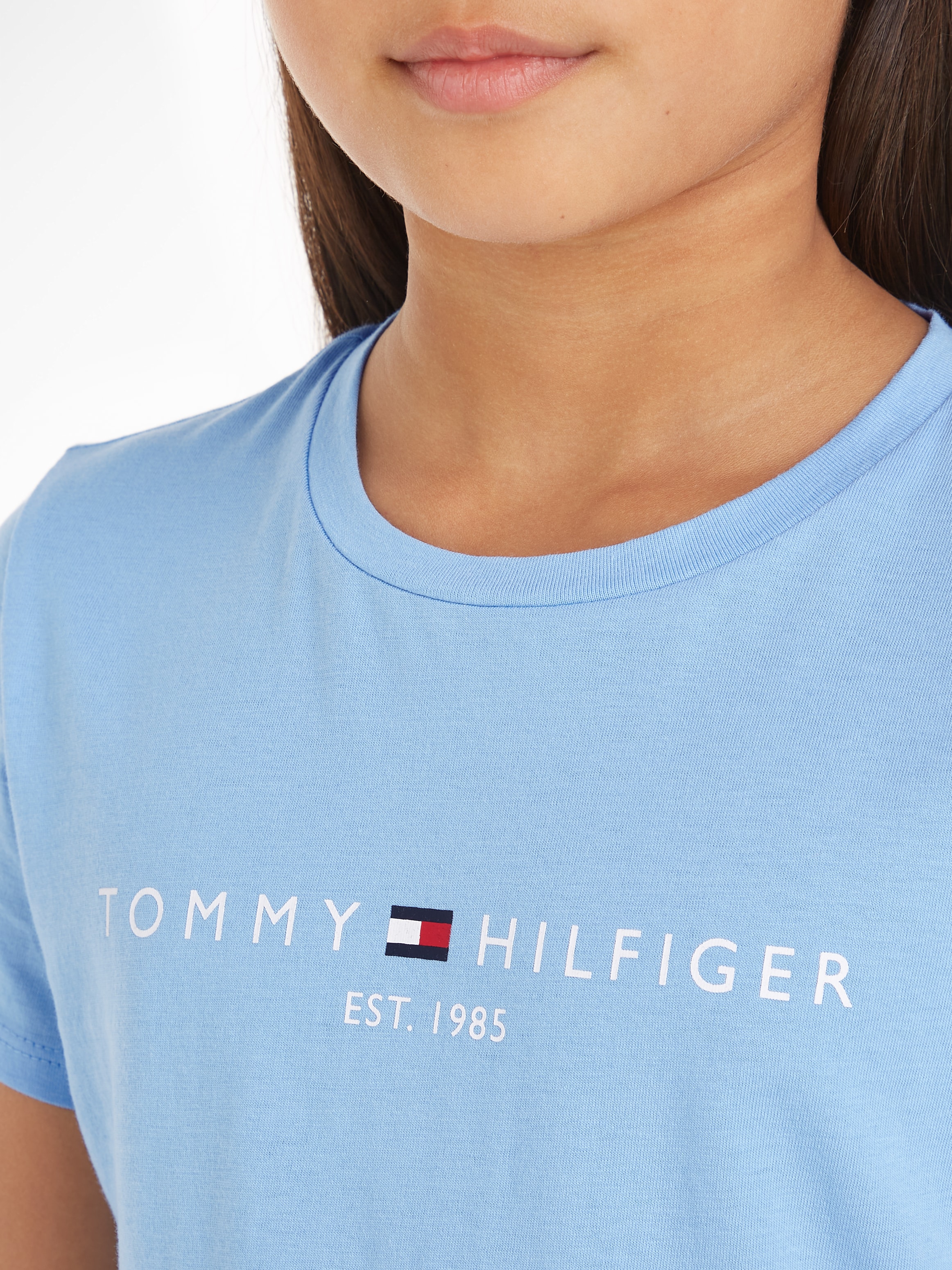 Tommy Hilfiger Kurzarmshirt »ESSENTIAL TEE S/S«, mit Tommy Hilfiger Logoschriftzug