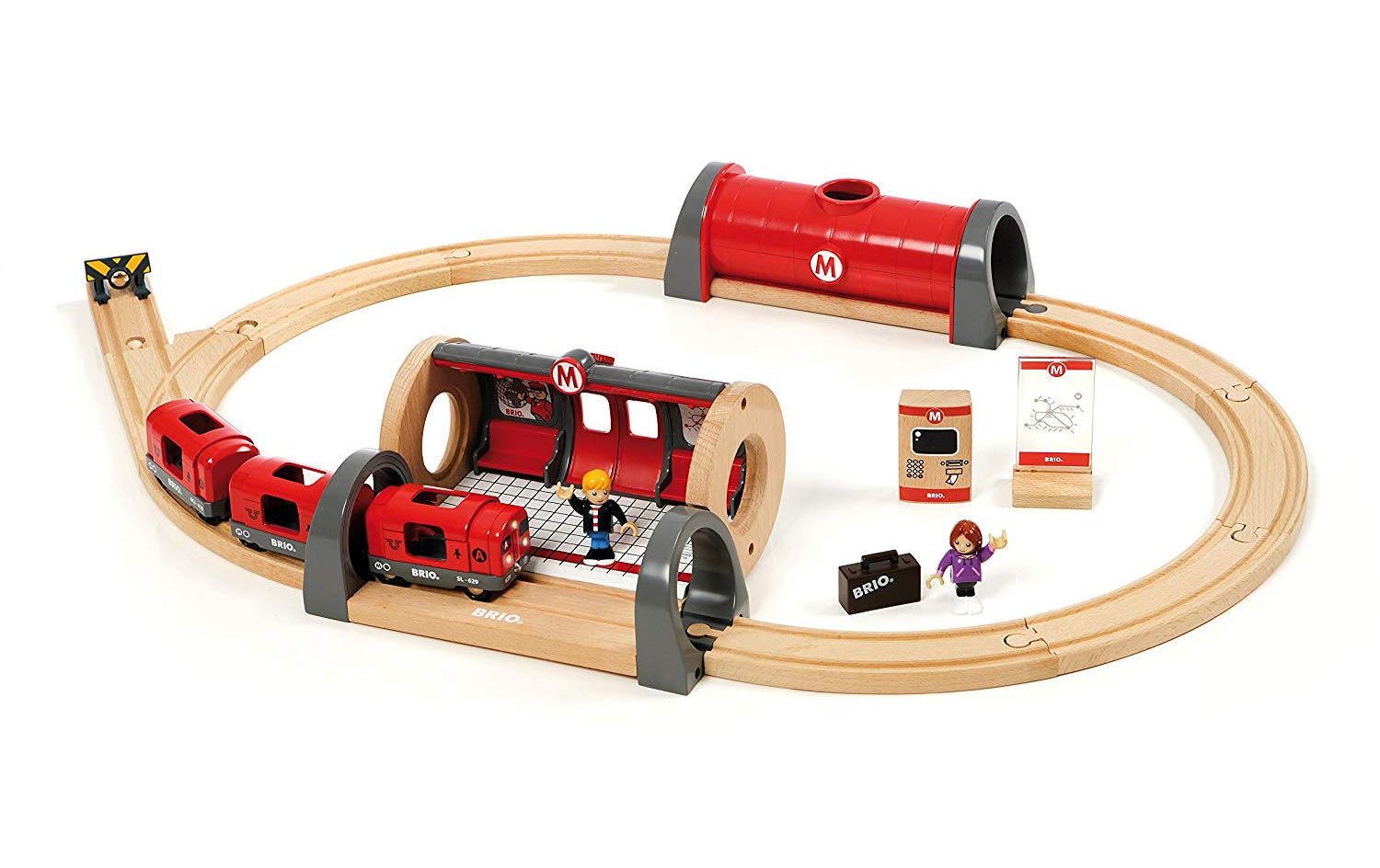 BRIO® Spielzeugeisenbahn-Erweiterung »BRIO® WORLD Metro Bahn Set«, (Set)