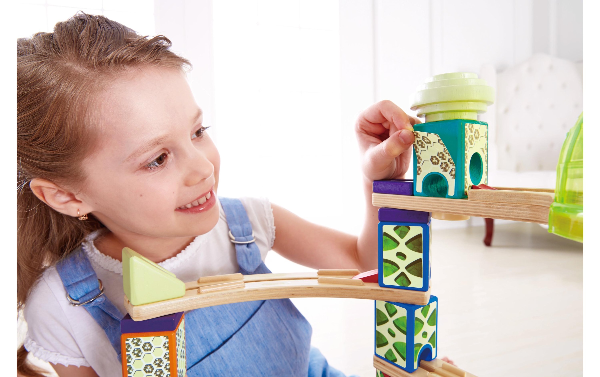 Hape Kugelbahn »Quadrilla: Space City«