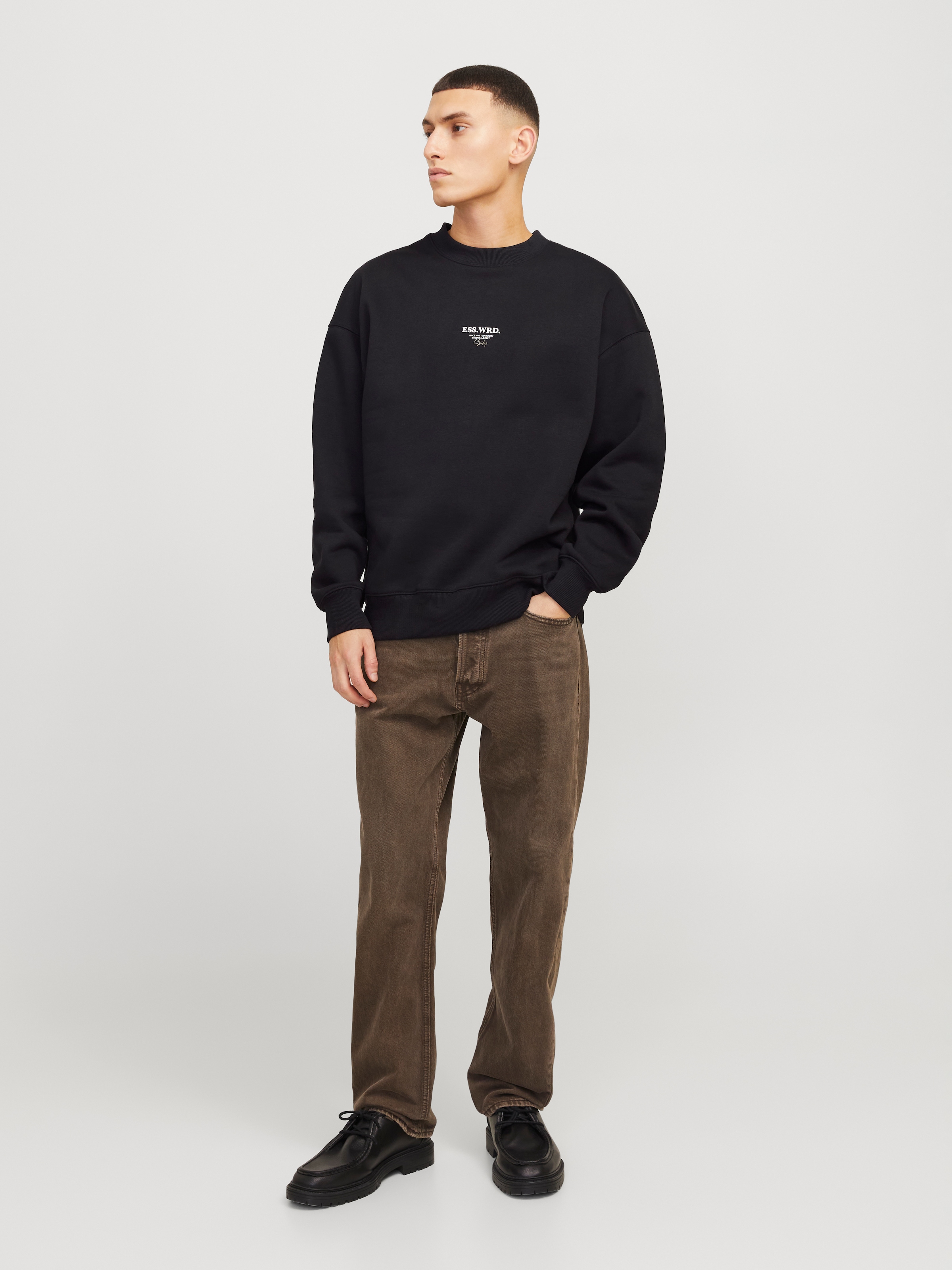 Jack & Jones Sweatshirt »JJEURBAN EDGE STUDIO SWEAT CREW NOOS«, mit Front und Back Print