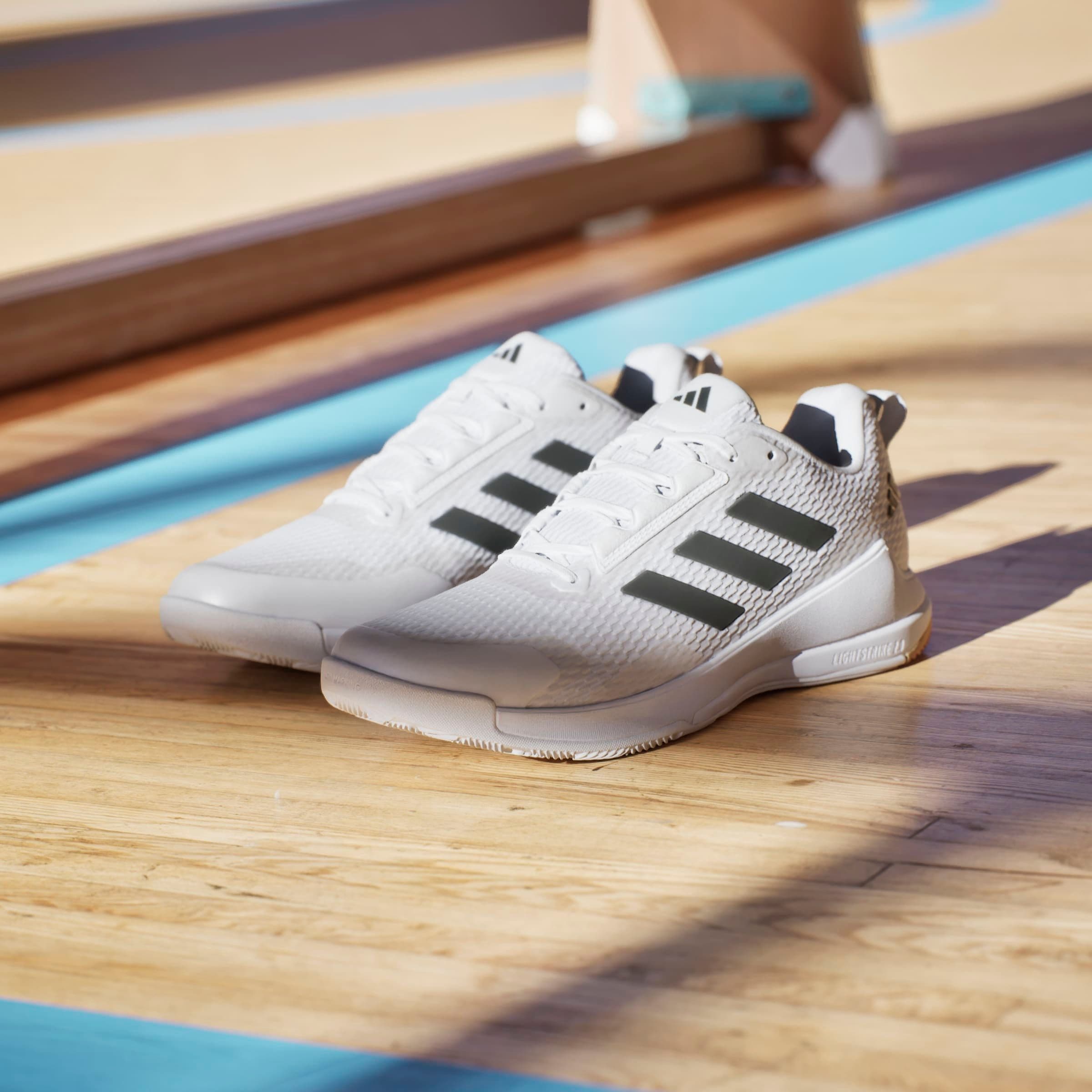 adidas Performance Hallenschuh »NOVAFLIGHT 2 INDOOR«, besonders geeignet für Handball und Volleyball