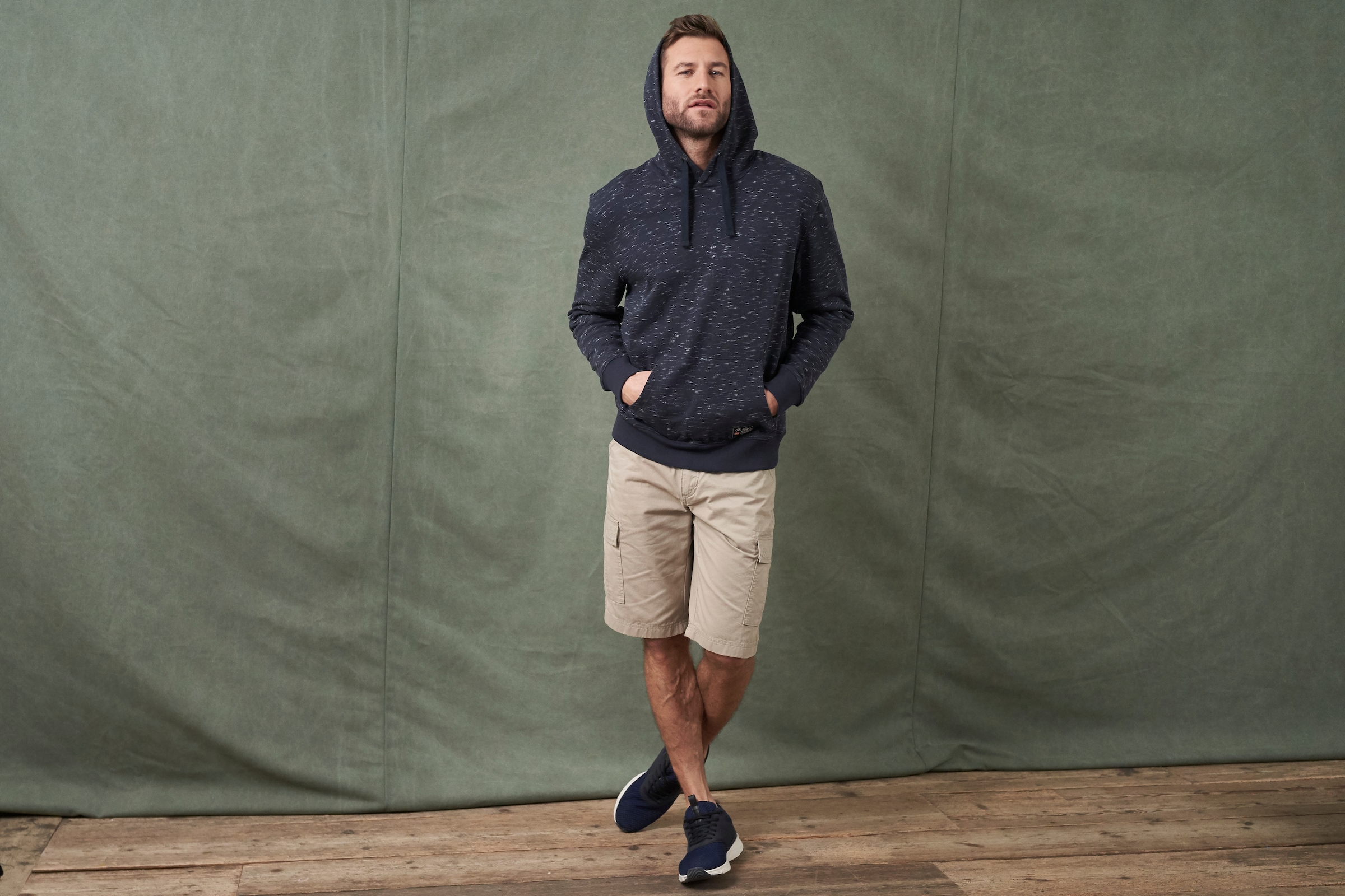 Man's World Kapuzensweatshirt, Langarm, mit Rippbündchen, mit Kapuze und Kordelzügen