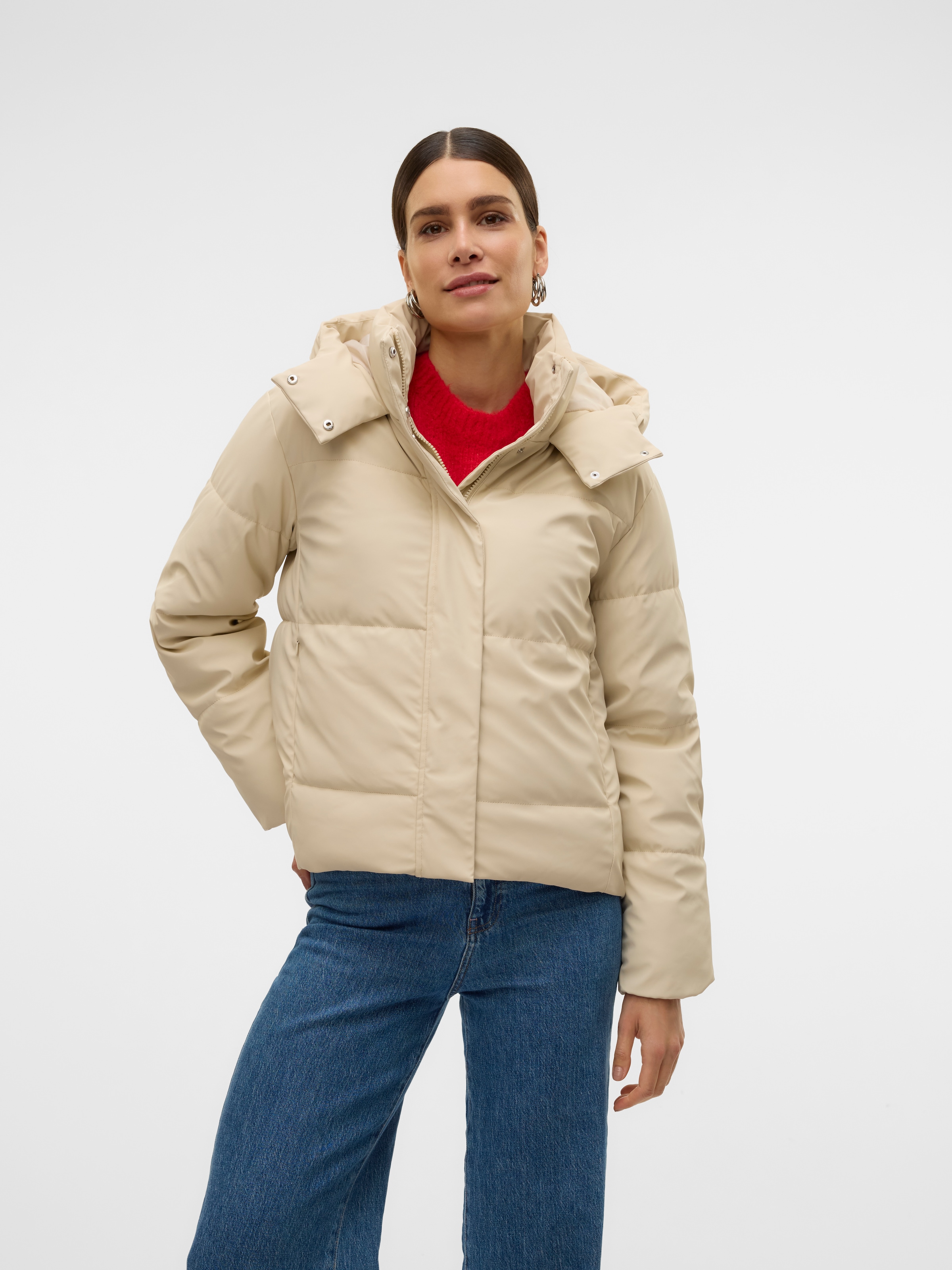 Steppjacke »VMGRETAKYLIE SHORT COATED JACKET NOOS«, mit Kapuze