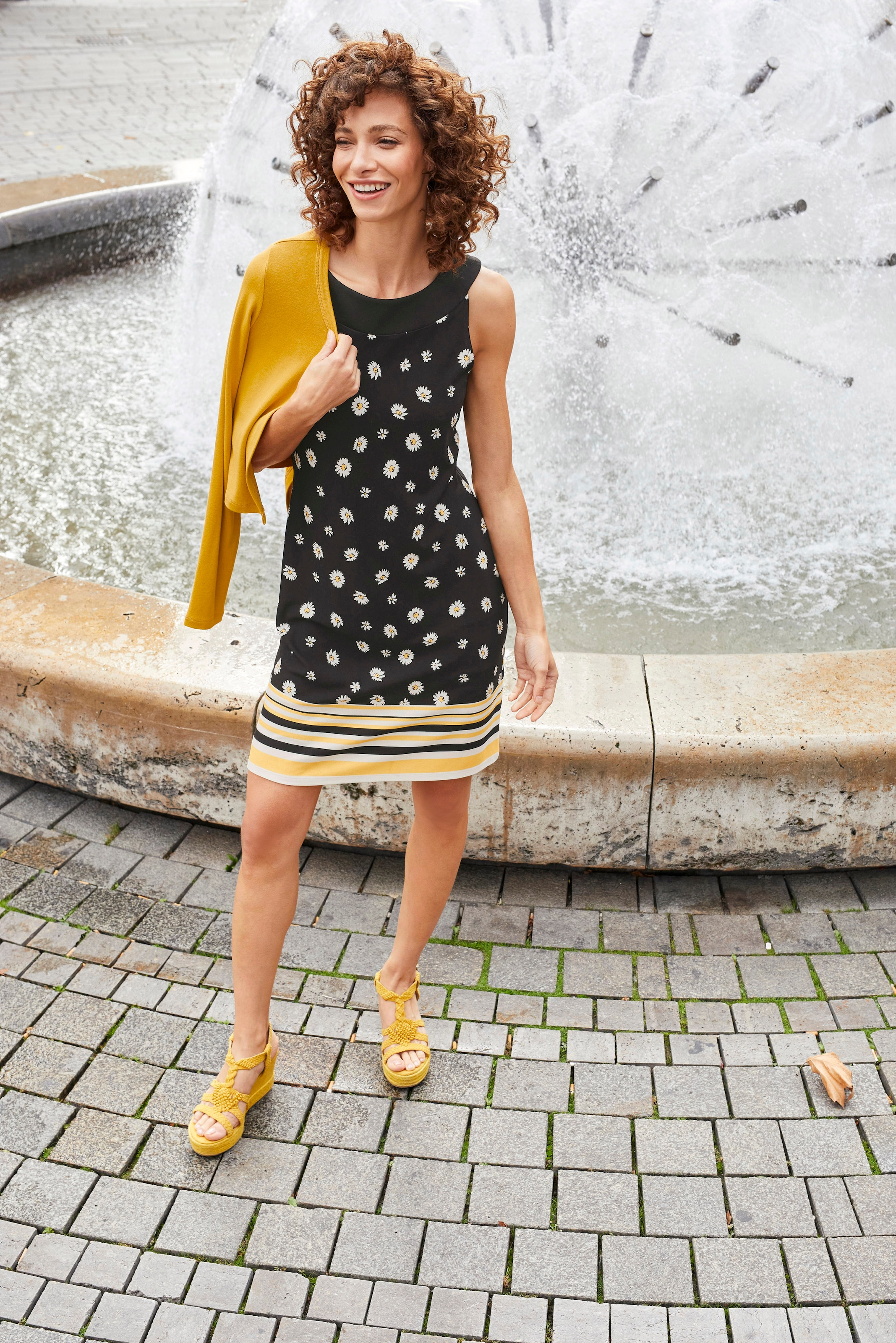 Aniston SELECTED Sommerkleid, mit Schweiz online bei Gänseblümchen-Druck shoppen Jelmoli-Versand