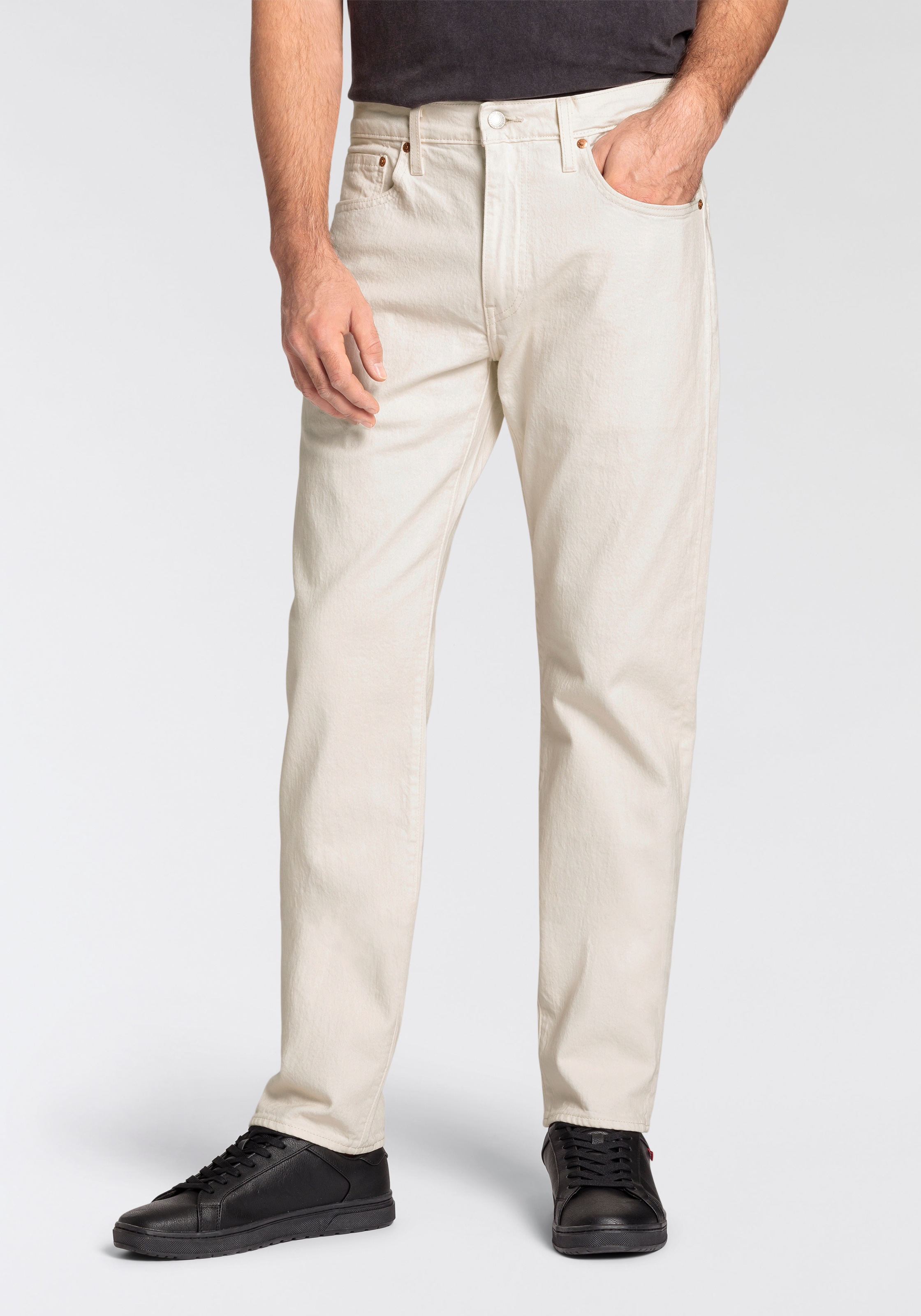 Levi's® Tapered-fit-Jeans »502 TAPER«, in elegantem, modernem Stil