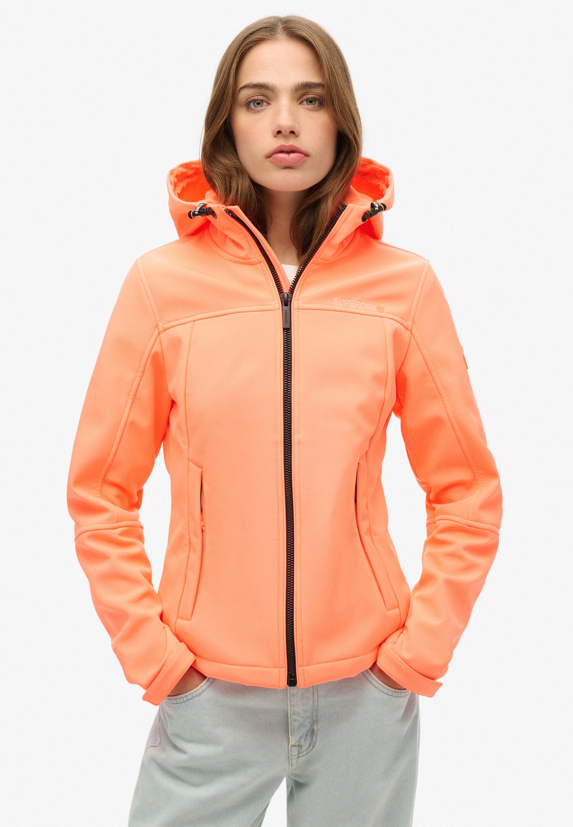 Superdry Outdoorjacke »HOODED CLASSIC TREKKER JKT«, mit Kapuze