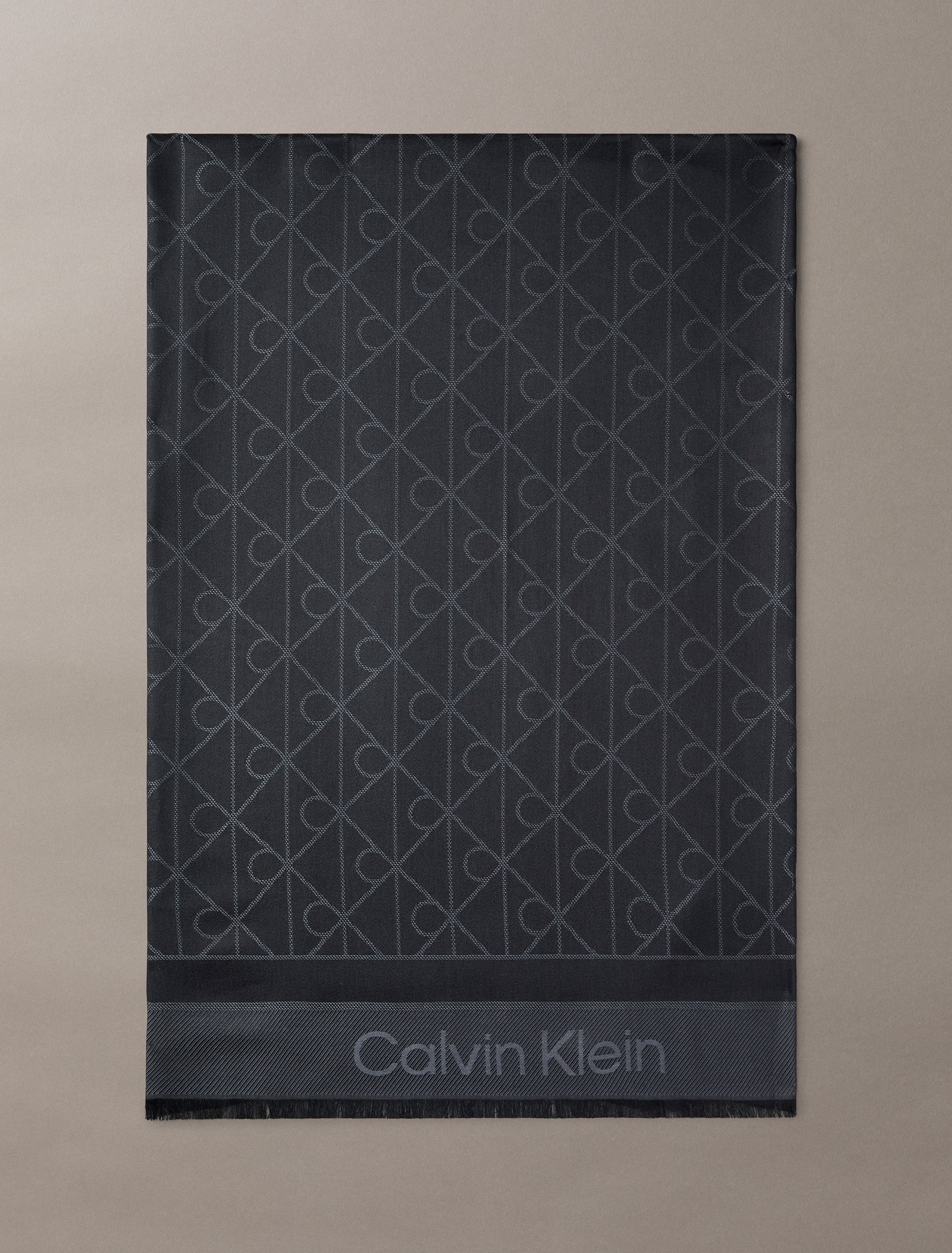 Calvin Klein Modetuch »TONAL AOP MODAL LW SQUARE SCARF« Perfekt für den Alltag