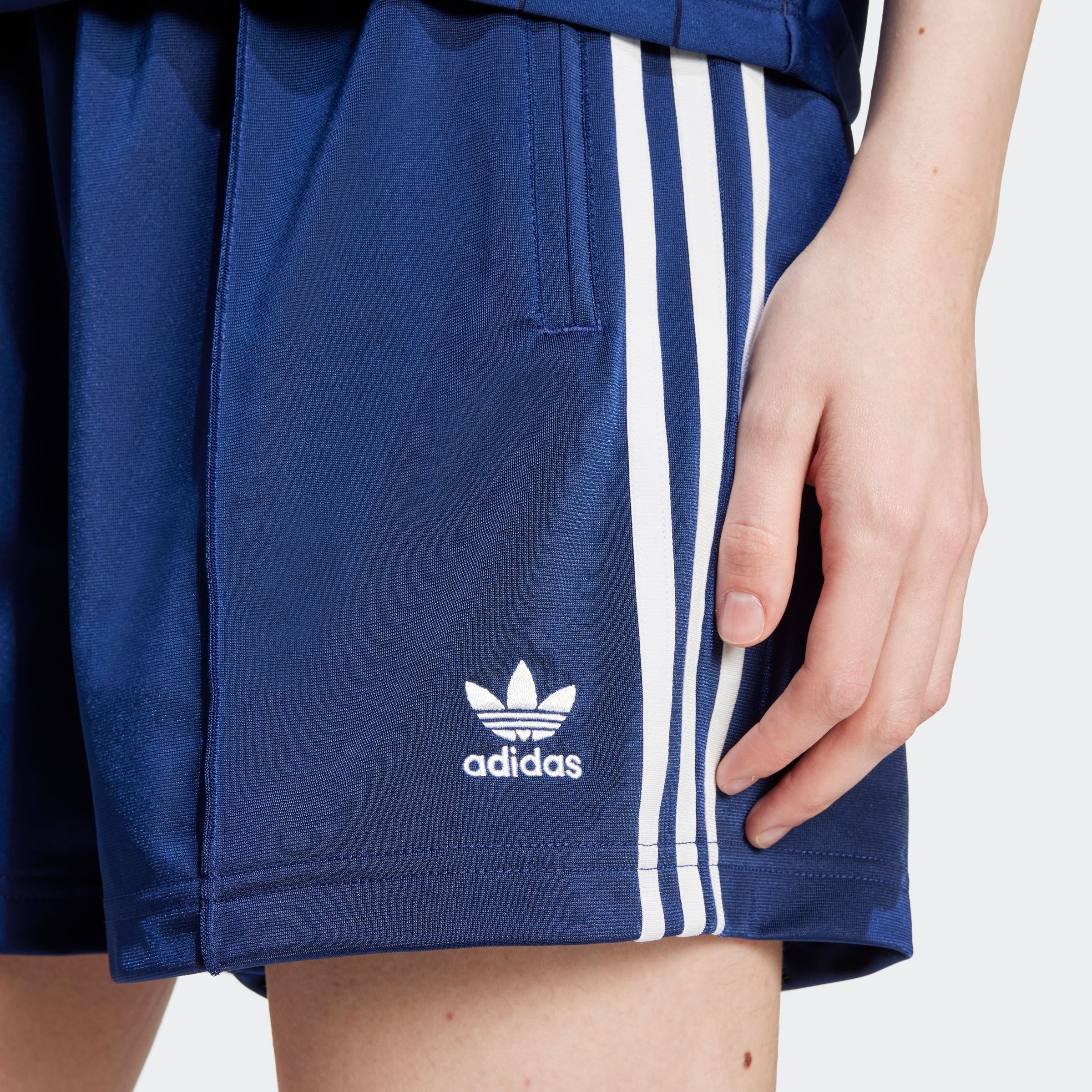 adidas Originals Shorts »FIREBIRD SHORT«, (1 tlg.)